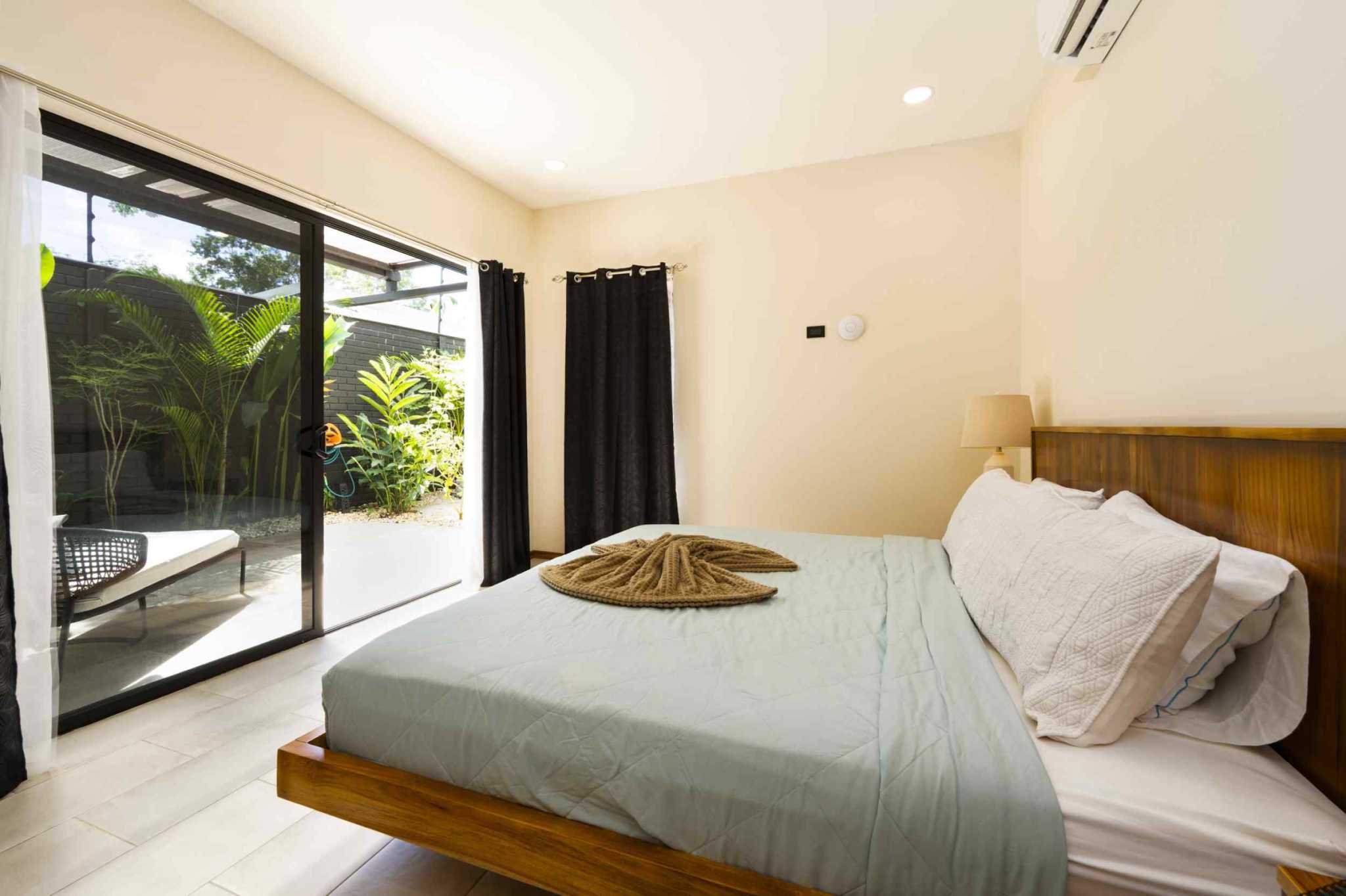 58239-8 Stunning 3-Bedroom Home with Pool & Mountain Views in Uvita Costa Rica