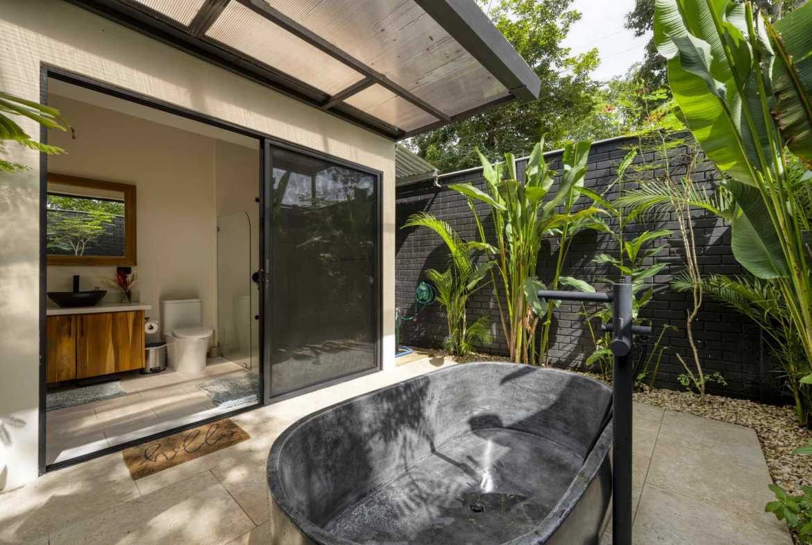 3-Bedroom Home with Pool & Mountain Views, photo 12 of 24