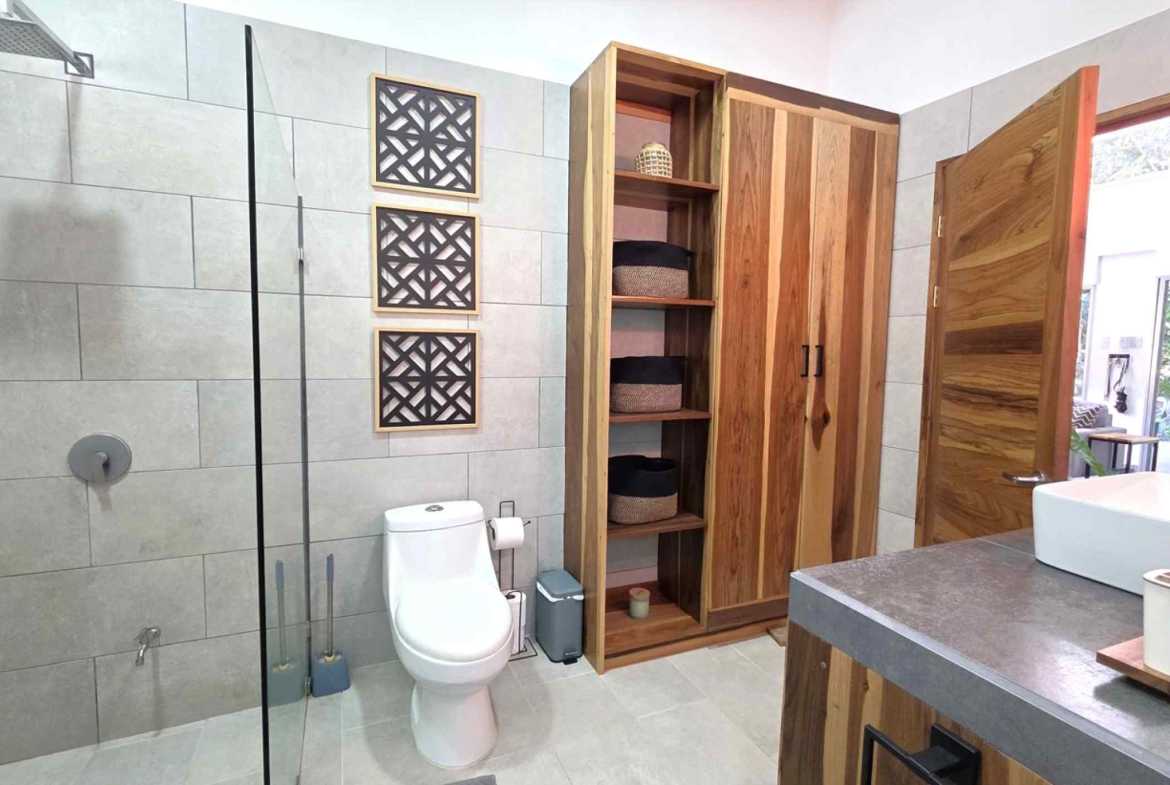 Sustainable 2-Bedroom Solar Home with Creek Frontage in Ojochal Costa Rica photo 19