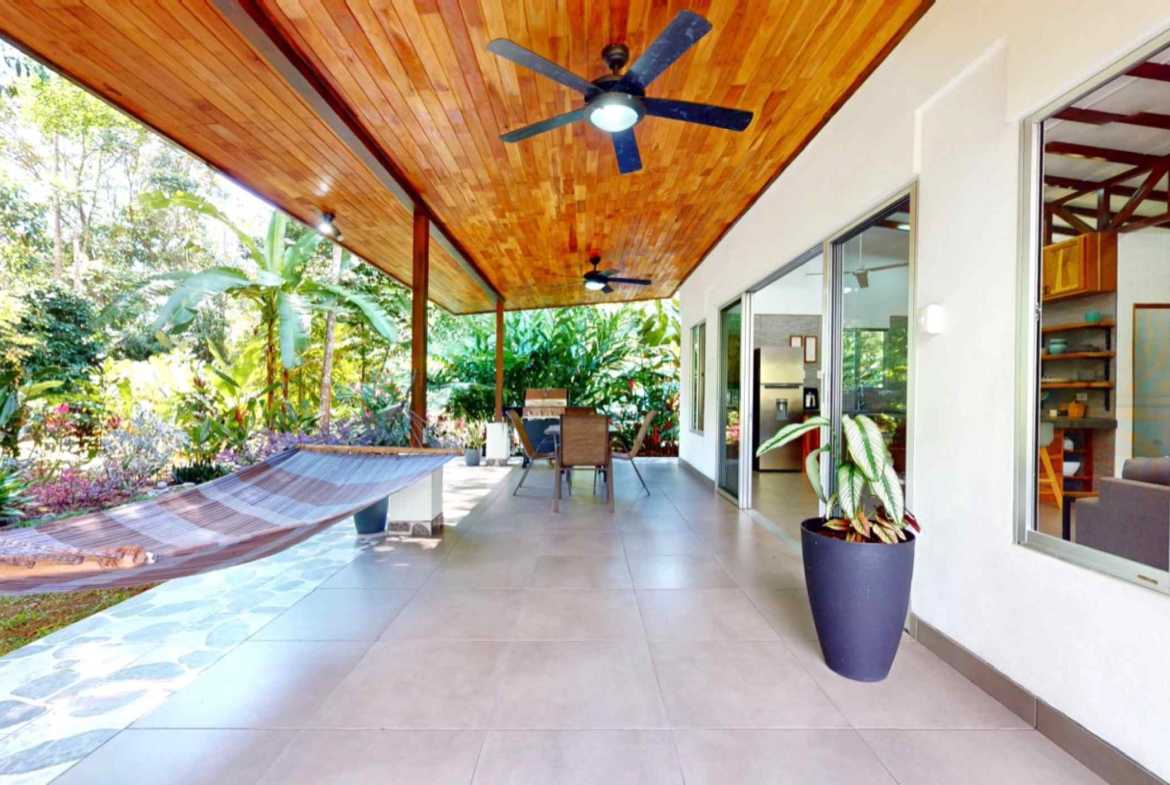 Sustainable 2-Bedroom Solar Home with Creek Frontage in Ojochal Costa Rica photo 5