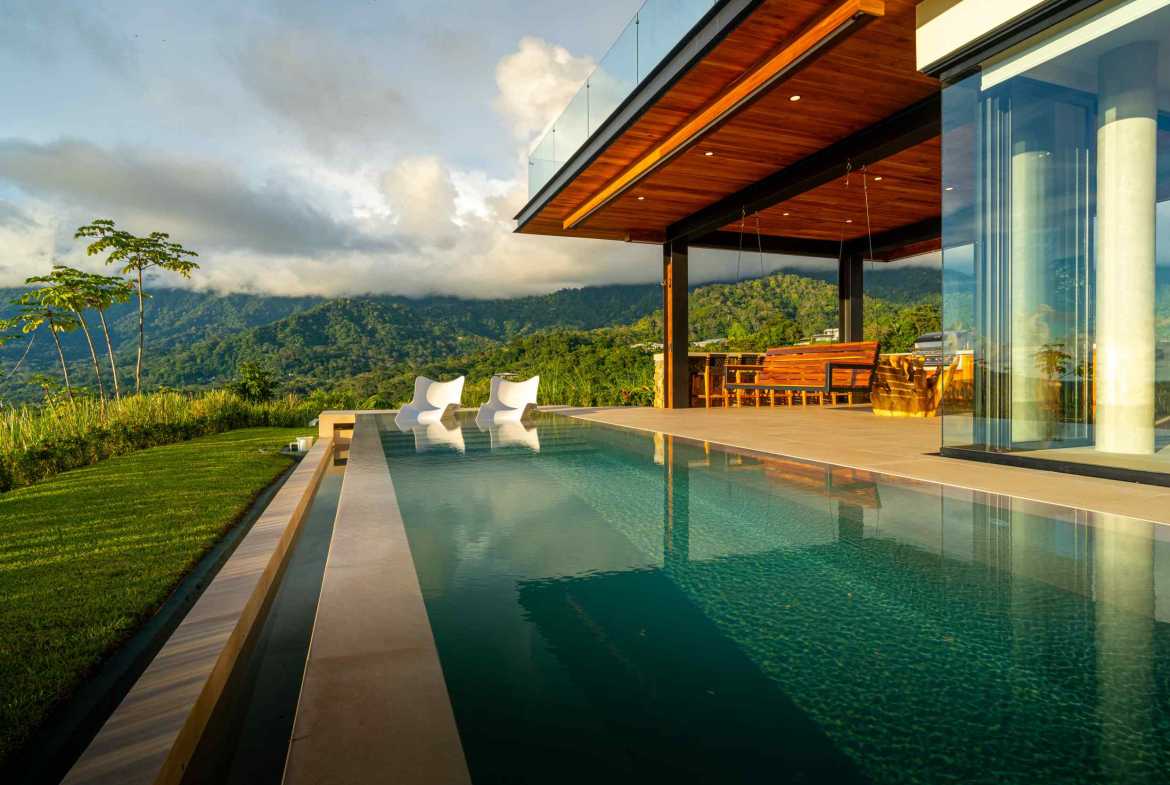 Stunning 4-Bedroom Modern Luxury Home with Ocean Views & Pool in Ojochal Costa Rica photo 23