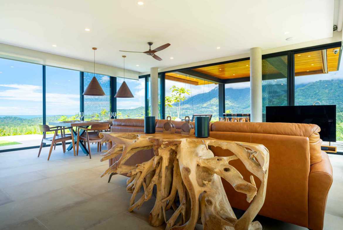 Stunning 4-Bedroom Modern Luxury Home with Ocean Views & Pool in Ojochal Costa Rica photo 15