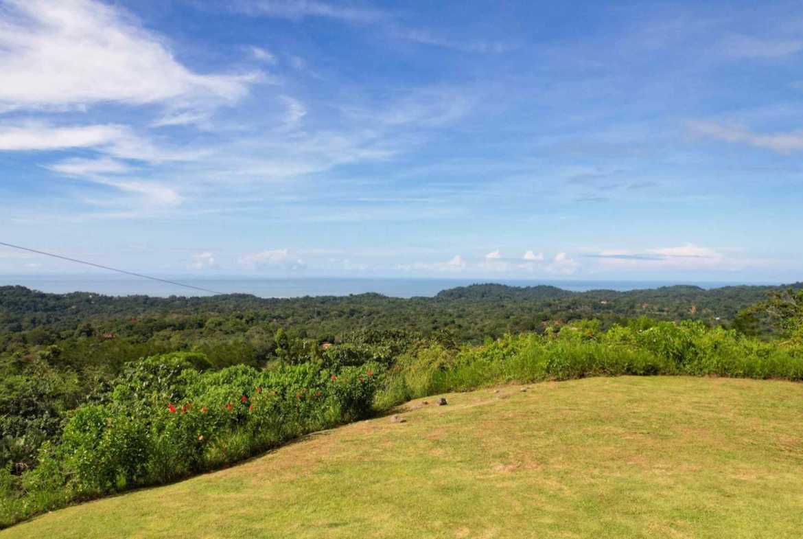 Stunning 5-Bedroom Investment Package with Ocean Views & Mountain Views in Ojochal Costa Rica photo 10