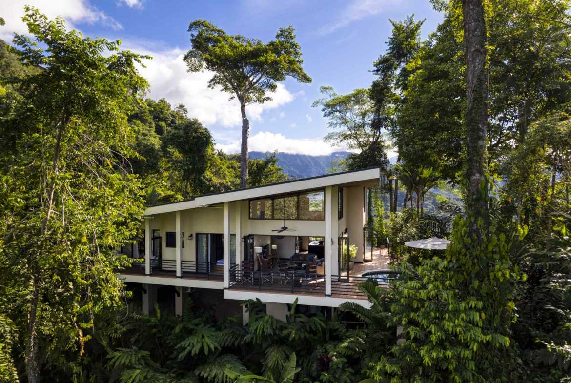 3-Bedroom Jungle Villa with Ocean Views & Private Pool, photo 3 of 24