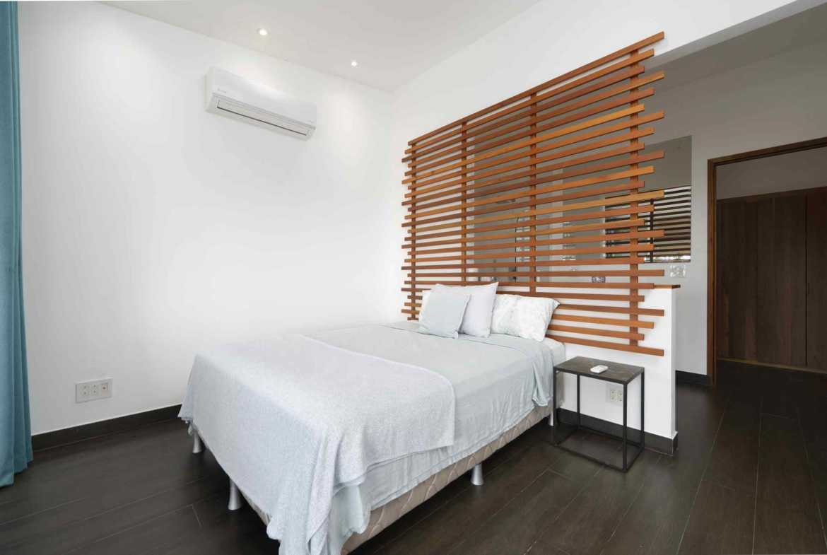 3-Bedroom Villa with Ocean Views & Infinity Pool, photo 17 of 24