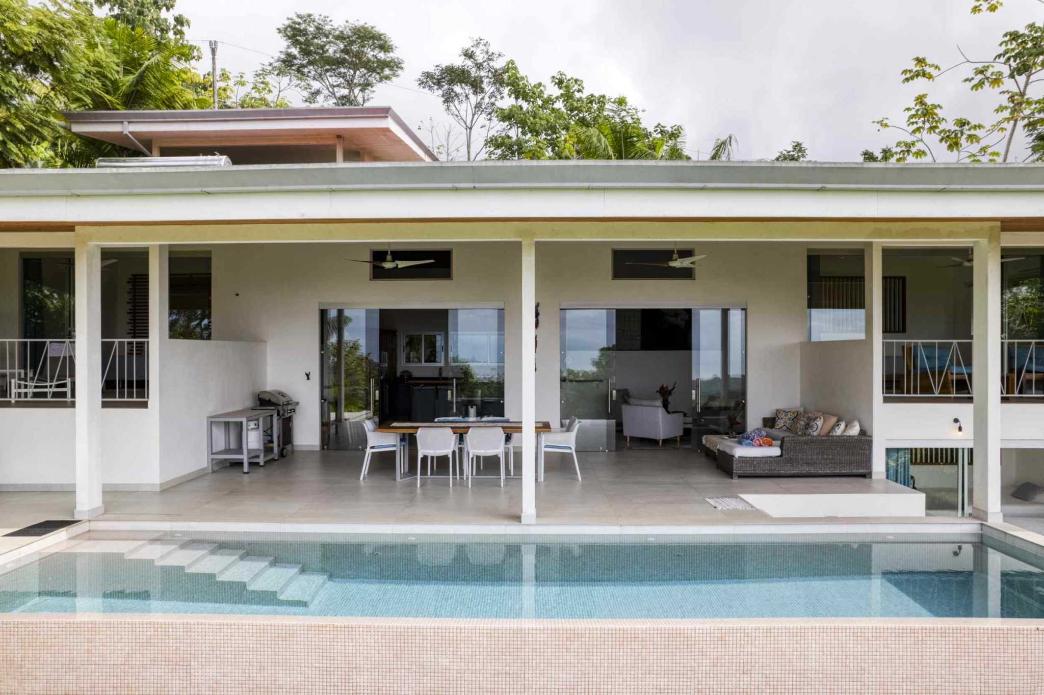 57692-2 Stunning 3-Bedroom Villa with Ocean Views & Infinity Pool in Ojochal Costa Rica
