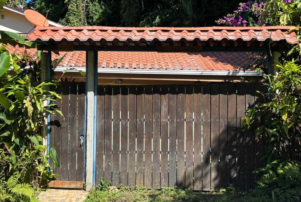 Charming 2-Bedroom Home with River Views & Dip Pool in Dominical Costa Rica photo 7