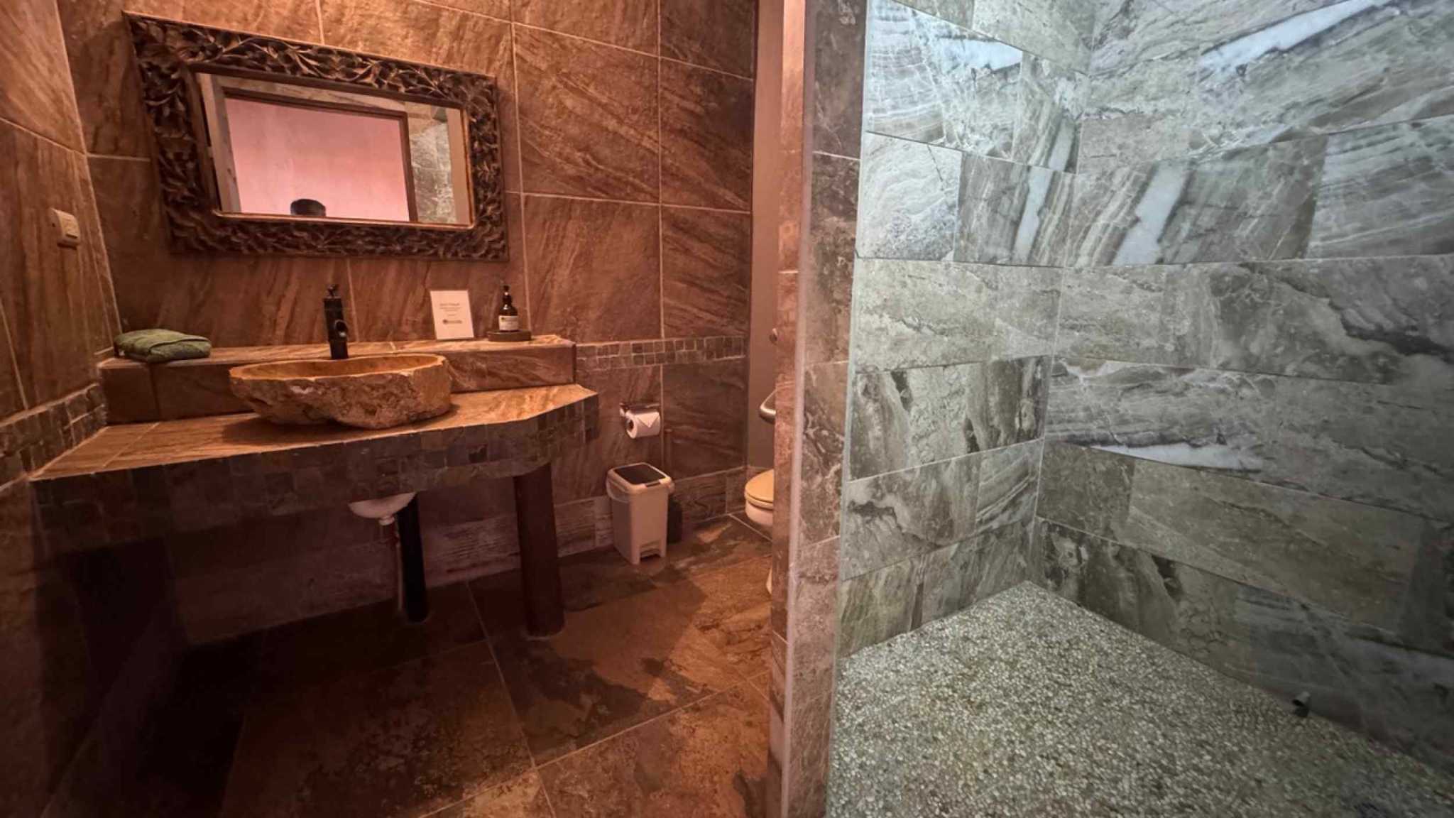57060-55 Exclusive 12-Bedroom Hotel with Ocean Views & Pool in Uvita Costa Rica