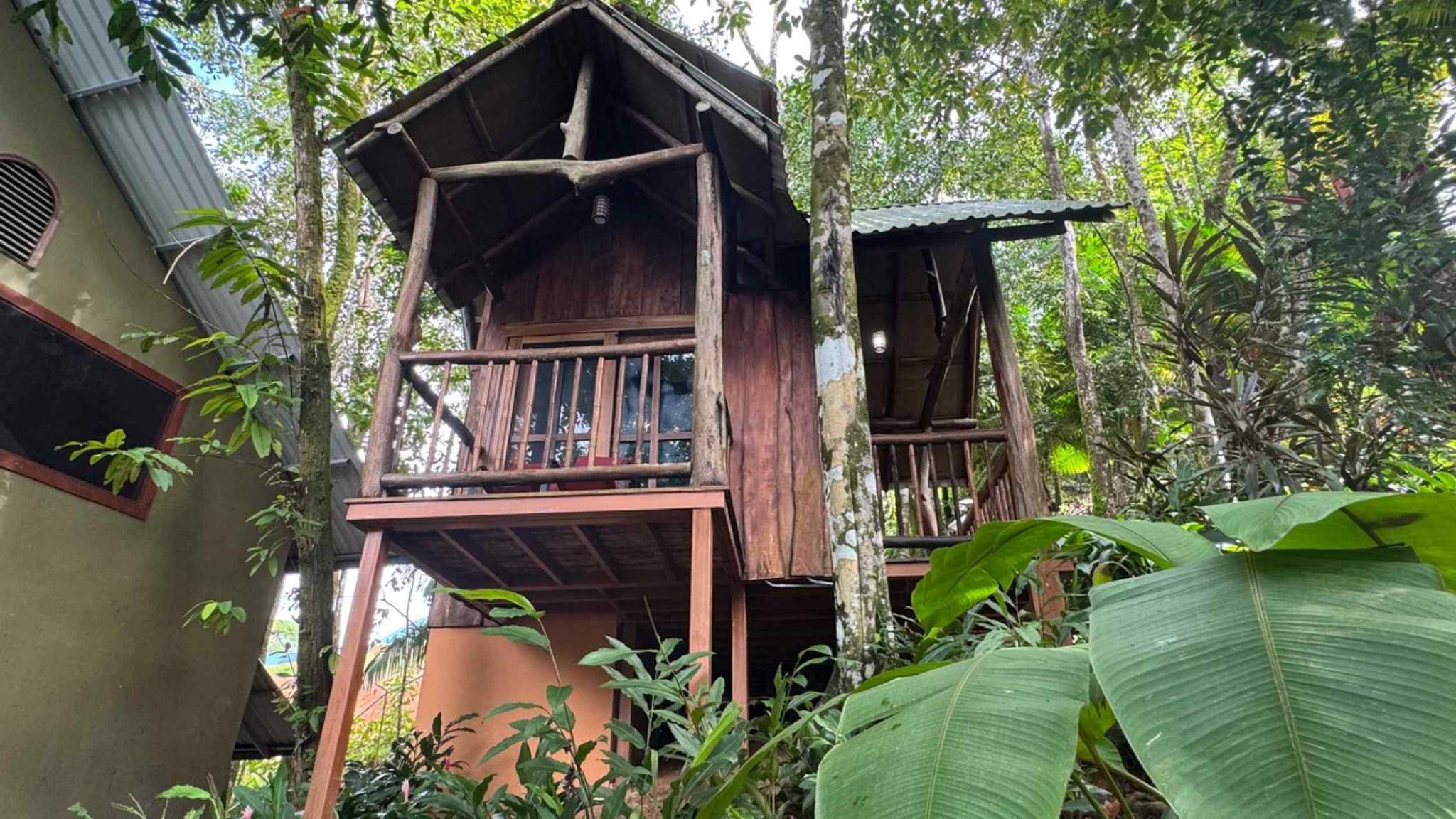 57060-45 Exclusive 12-Bedroom Hotel with Ocean Views & Pool in Uvita Costa Rica