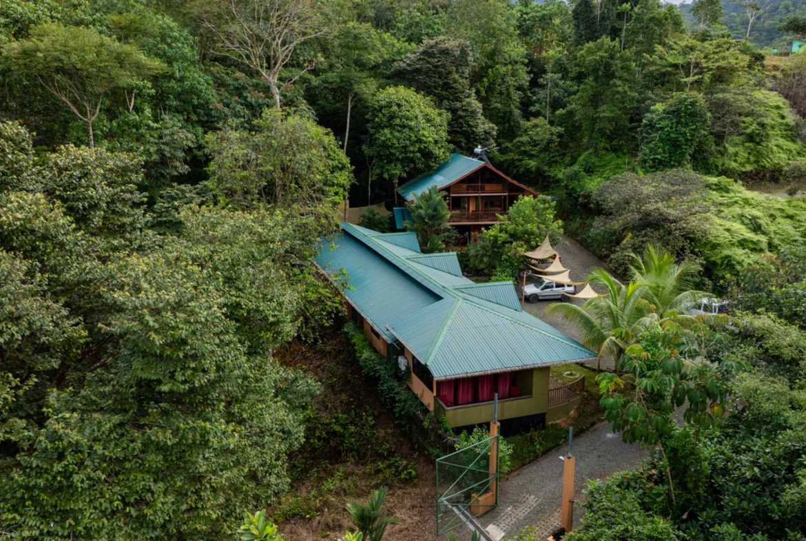 Exclusive 12-Bedroom Hotel with Ocean Views & Pool, photo 22 of 24