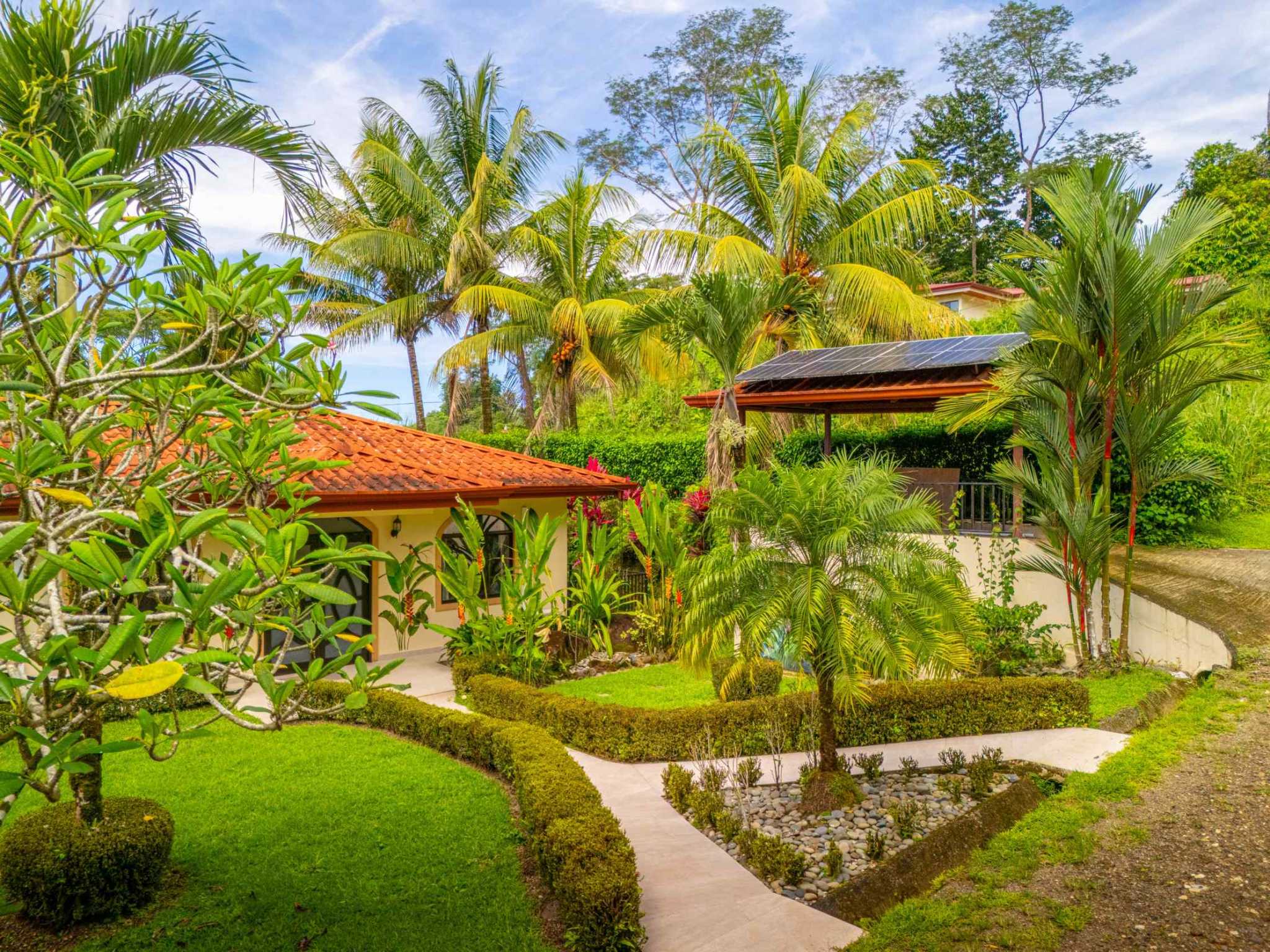 56687-22 Modern 3-Bedroom Home with Mountain Views & Private Pool in Ojochal Costa Rica