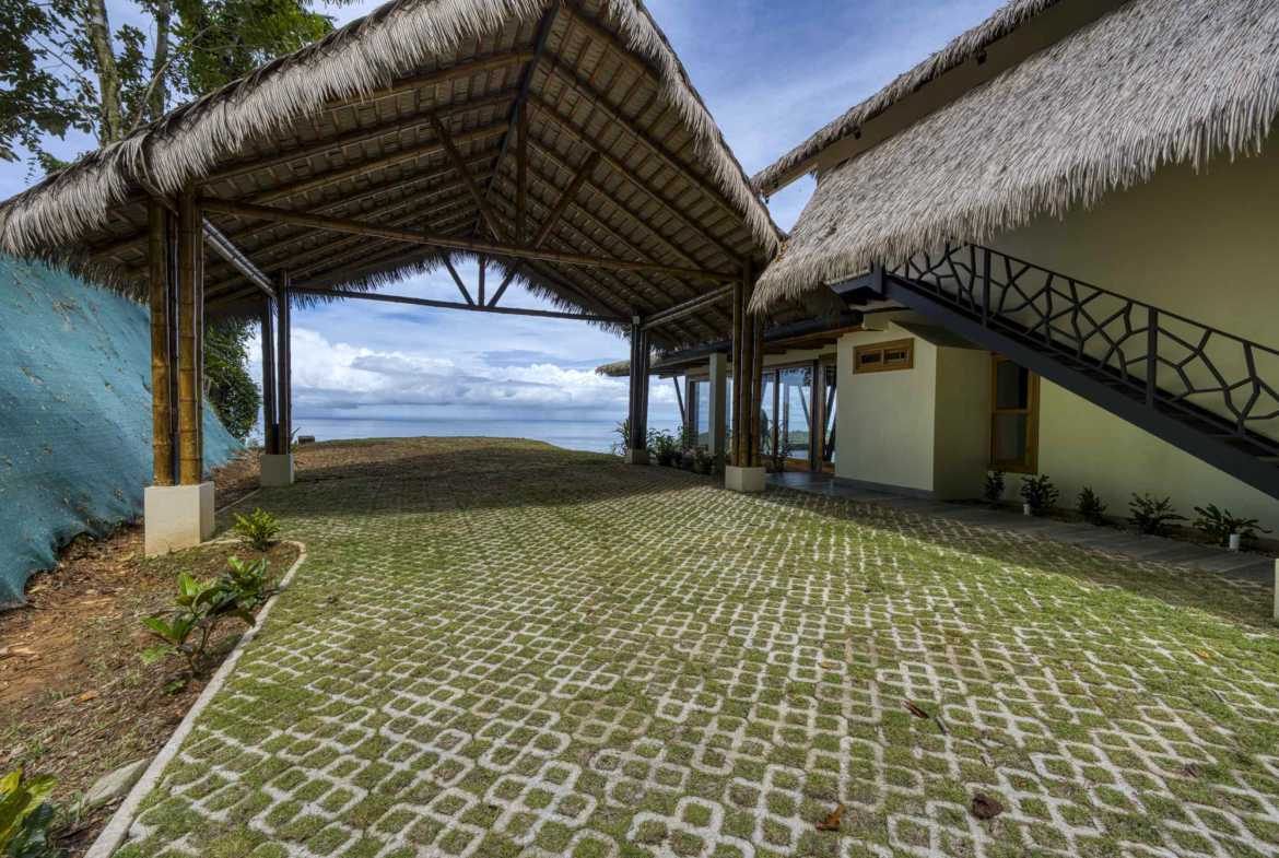 Modern 3-Bedroom Jungle Home with Ocean Views & Extra Building Pad in Dominical Costa Rica photo 7