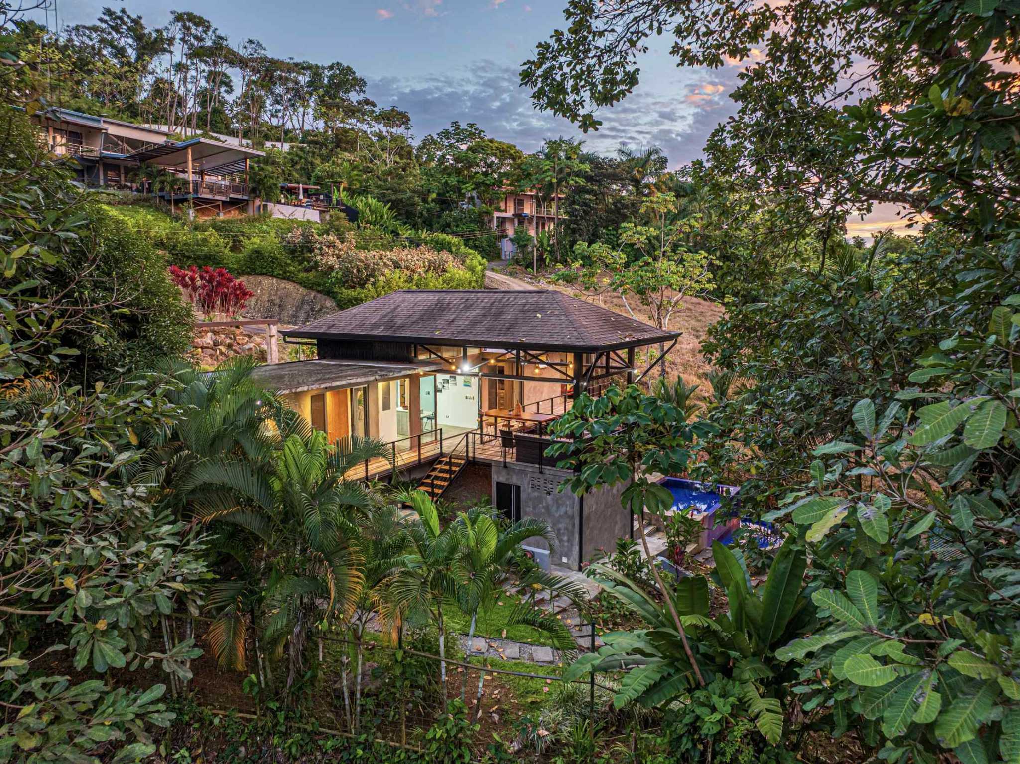 56567-49 Modern 3-Bedroom Villa with Infinity Pool & Ocean Access in Uvita Costa Rica