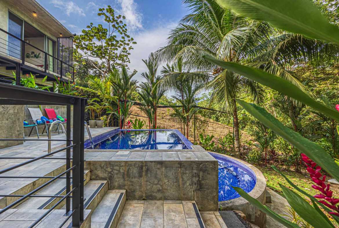 Modern 3-Bedroom Villa with Infinity Pool & Ocean Access, photo 12 of 24