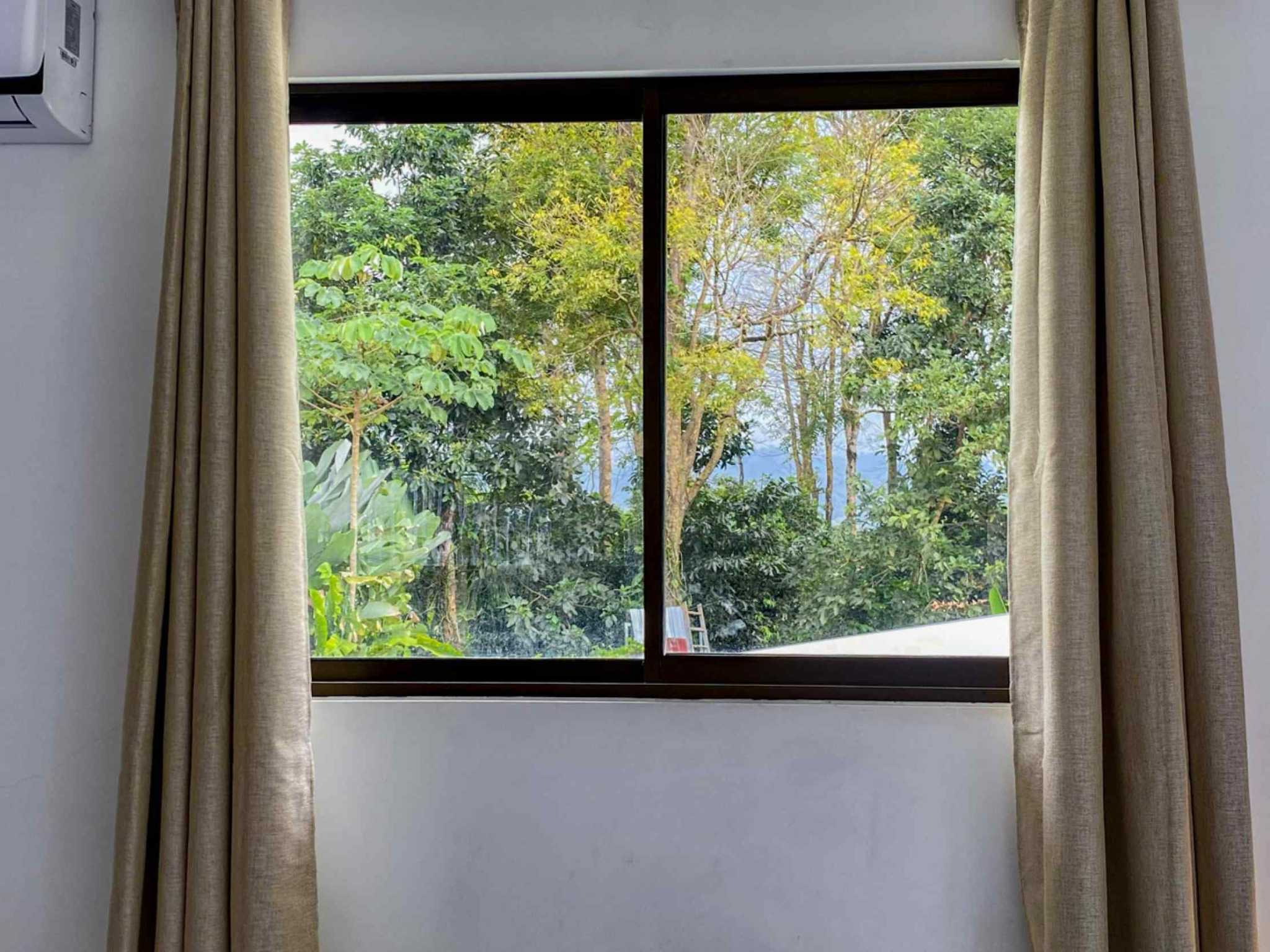55856-31 Stunning 3-Bedroom Home with Pool & Beach Access in Bahia near Uvita Costa Rica