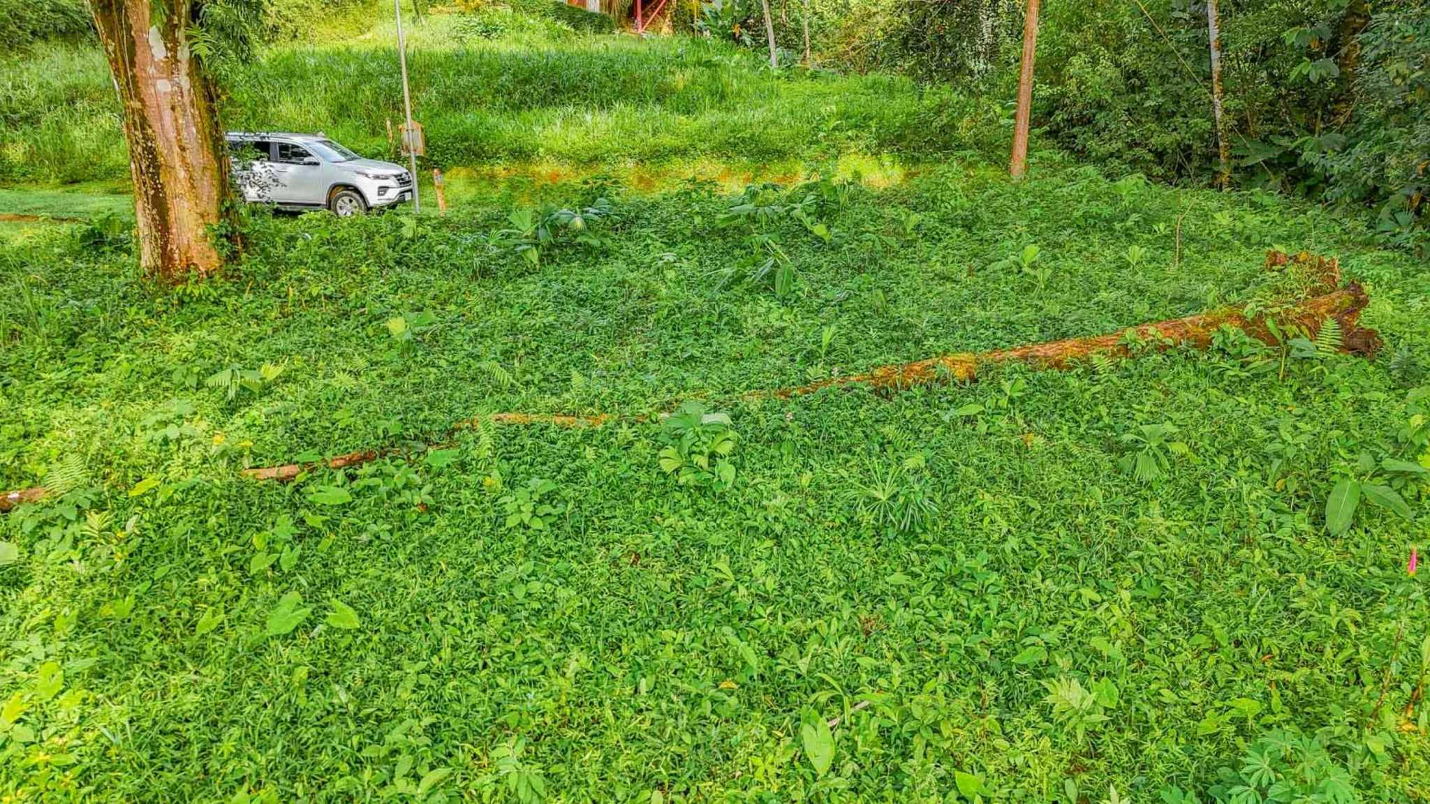 55858-16 Building Lot with Legal Water in Ojochal Costa Rica