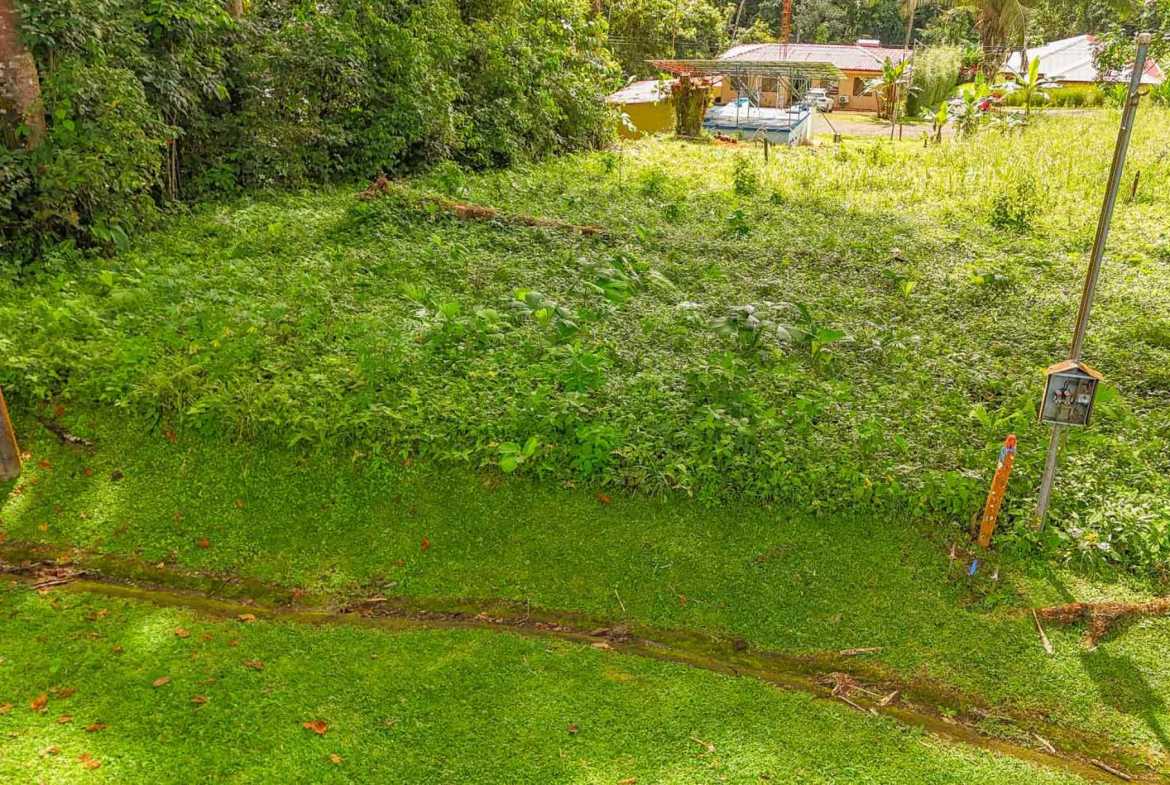Building Lot with Legal Water in Ojochal Costa Rica