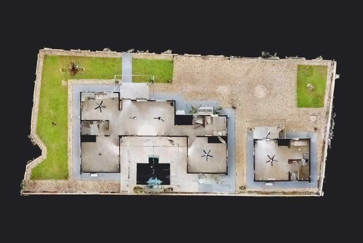 Modern 3-Bedroom Home with Pool & Studio, photo 15 of 24