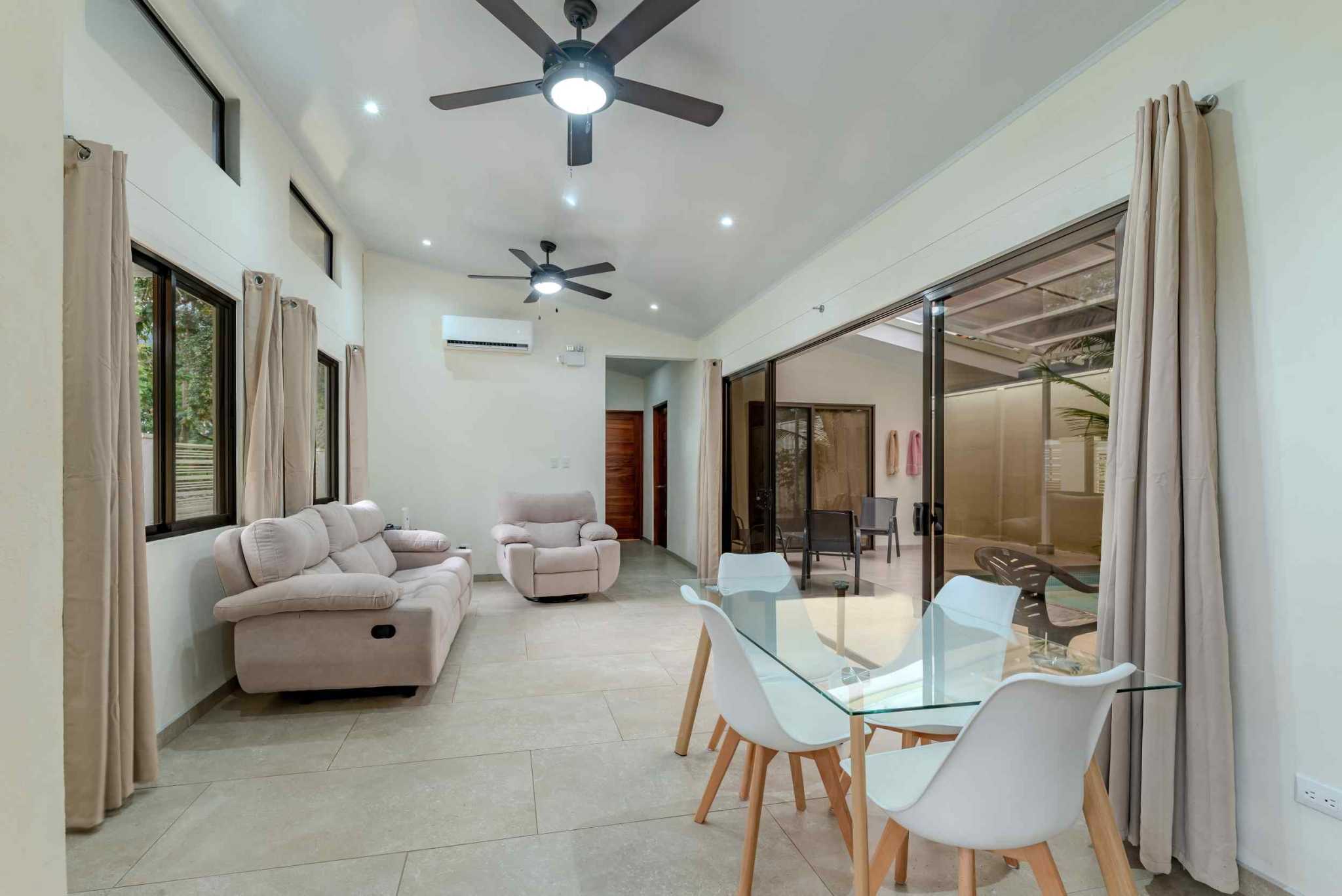 55819-5 Modern 3-Bedroom Home with Pool & Studio in Uvita Costa Rica