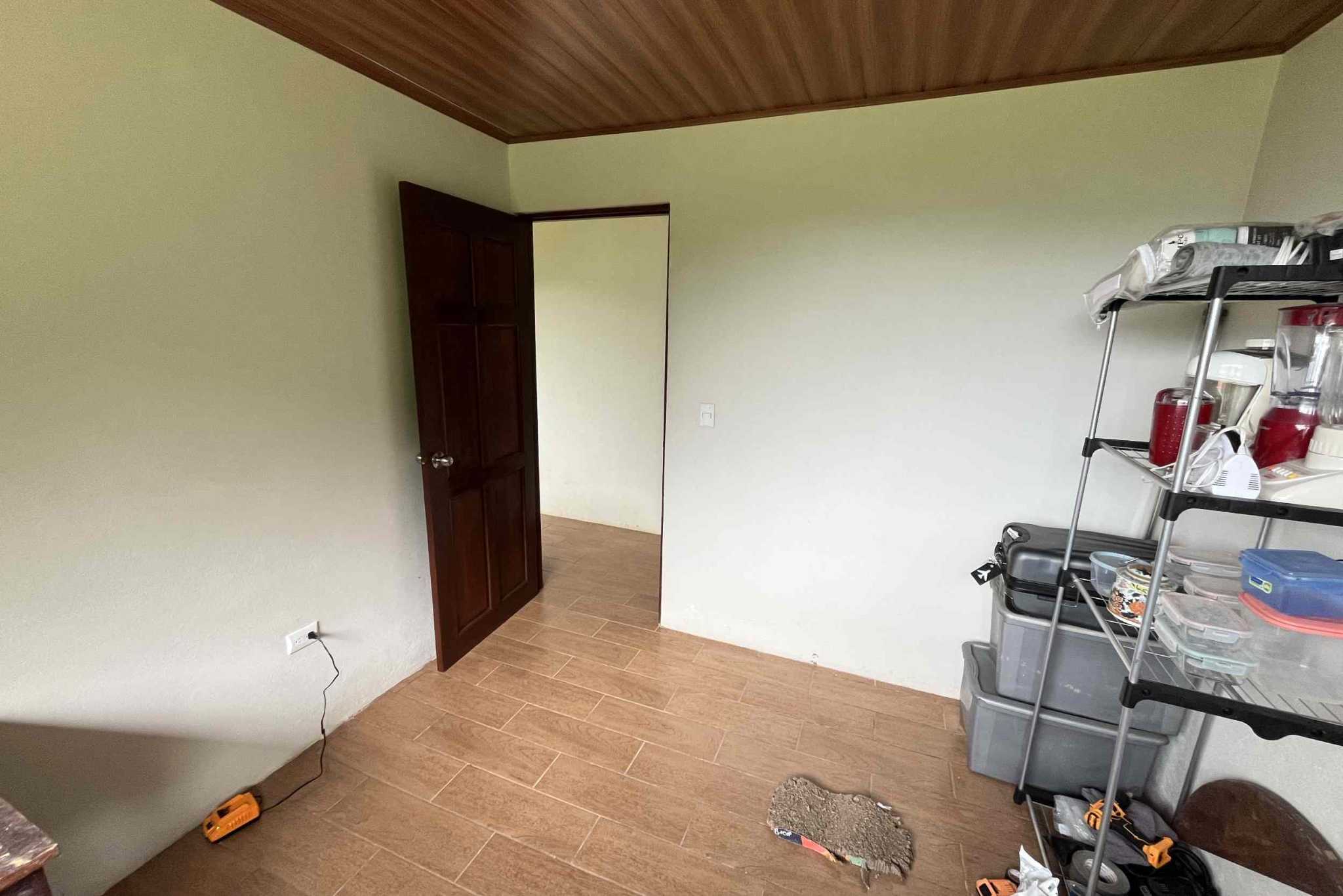 Charming 3-Bedroom Mountain Home with Views & Guest Cabin in Tres Rios Costa Rica