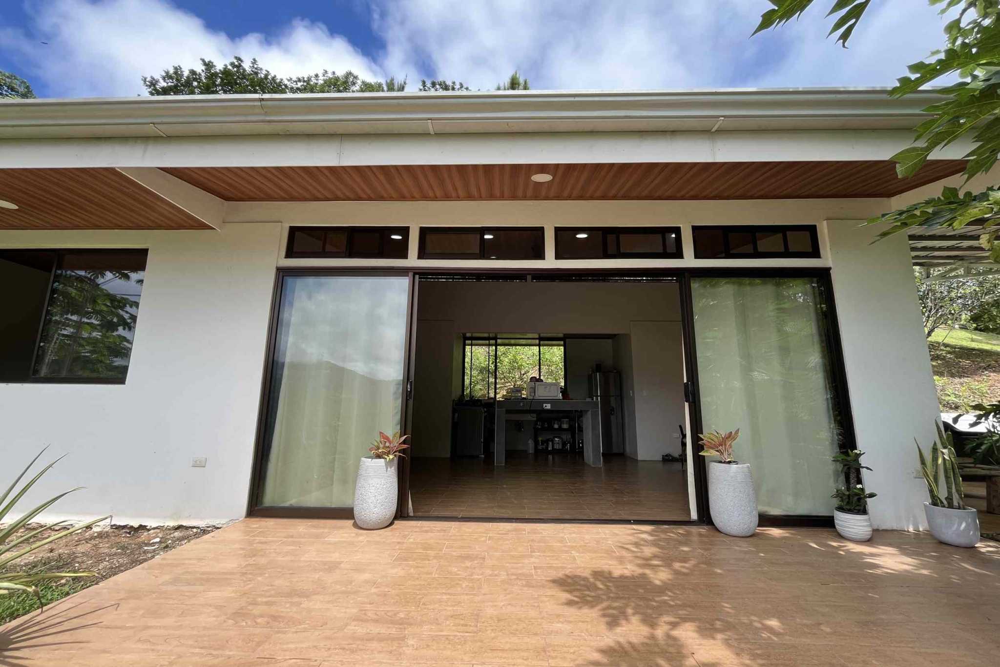 Charming 3-Bedroom Mountain Home with Views & Guest Cabin in Tres Rios Costa Rica