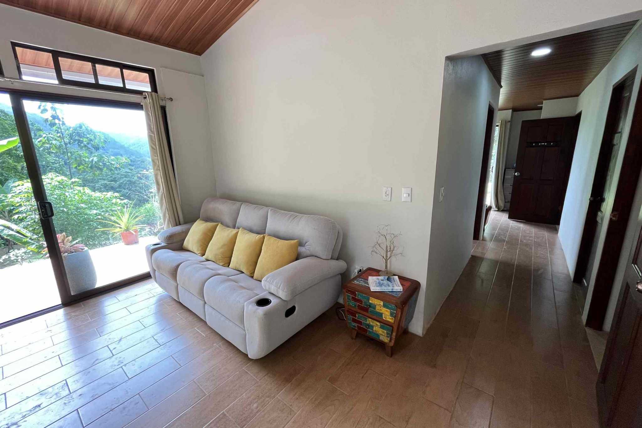 Charming 3-Bedroom Mountain Home with Views & Guest Cabin in Tres Rios Costa Rica