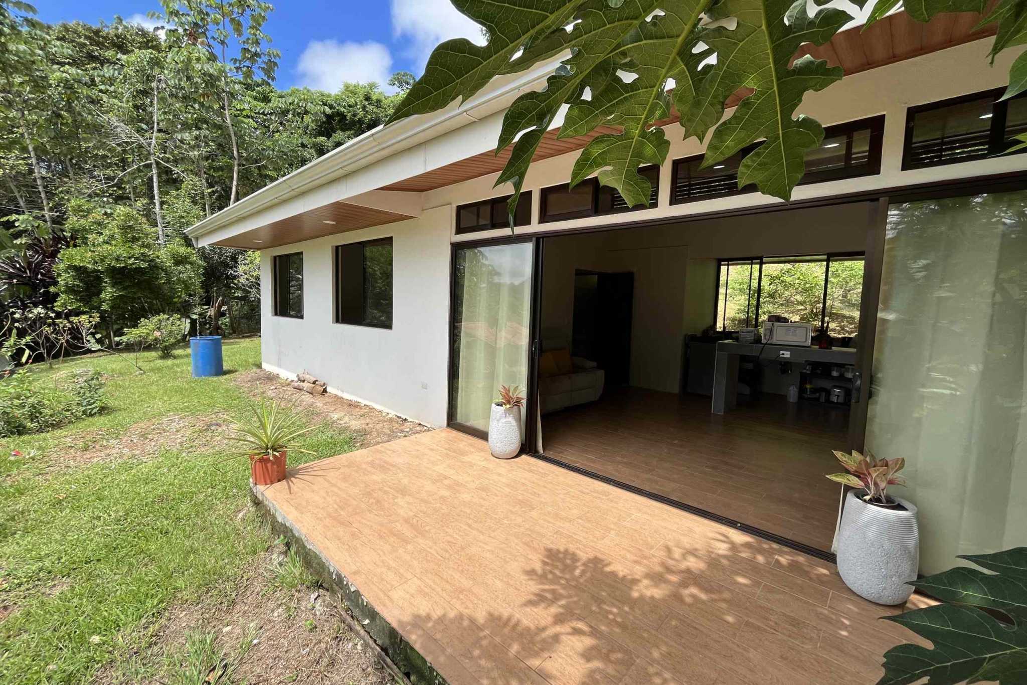 Charming 3-Bedroom Mountain Home with Views & Guest Cabin in Tres Rios Costa Rica