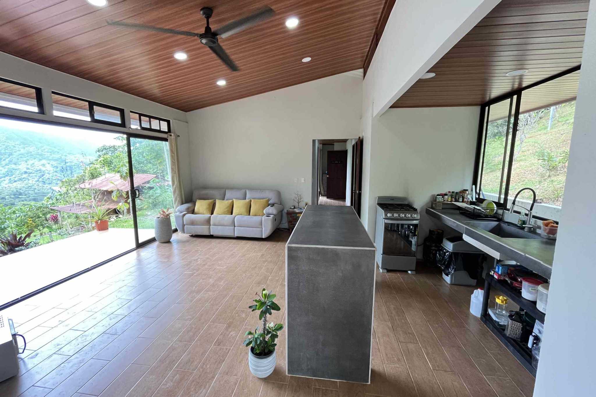 Charming 3-Bedroom Mountain Home with Views & Guest Cabin in Tres Rios Costa Rica