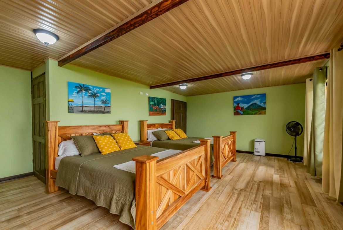 4-bedroom home in Tres Rios, Costa Rica – photo 41 of 48