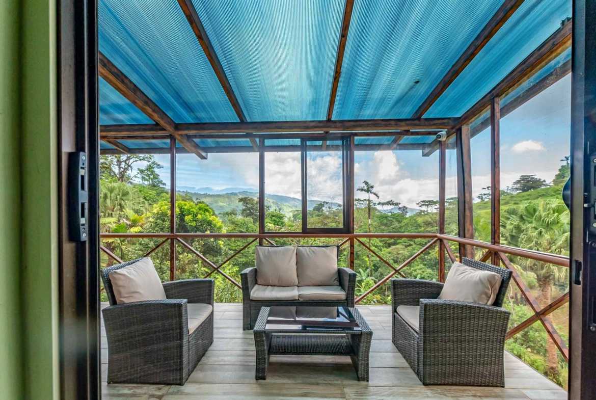 4-bedroom home in Tres Rios, Costa Rica – photo 33 of 48