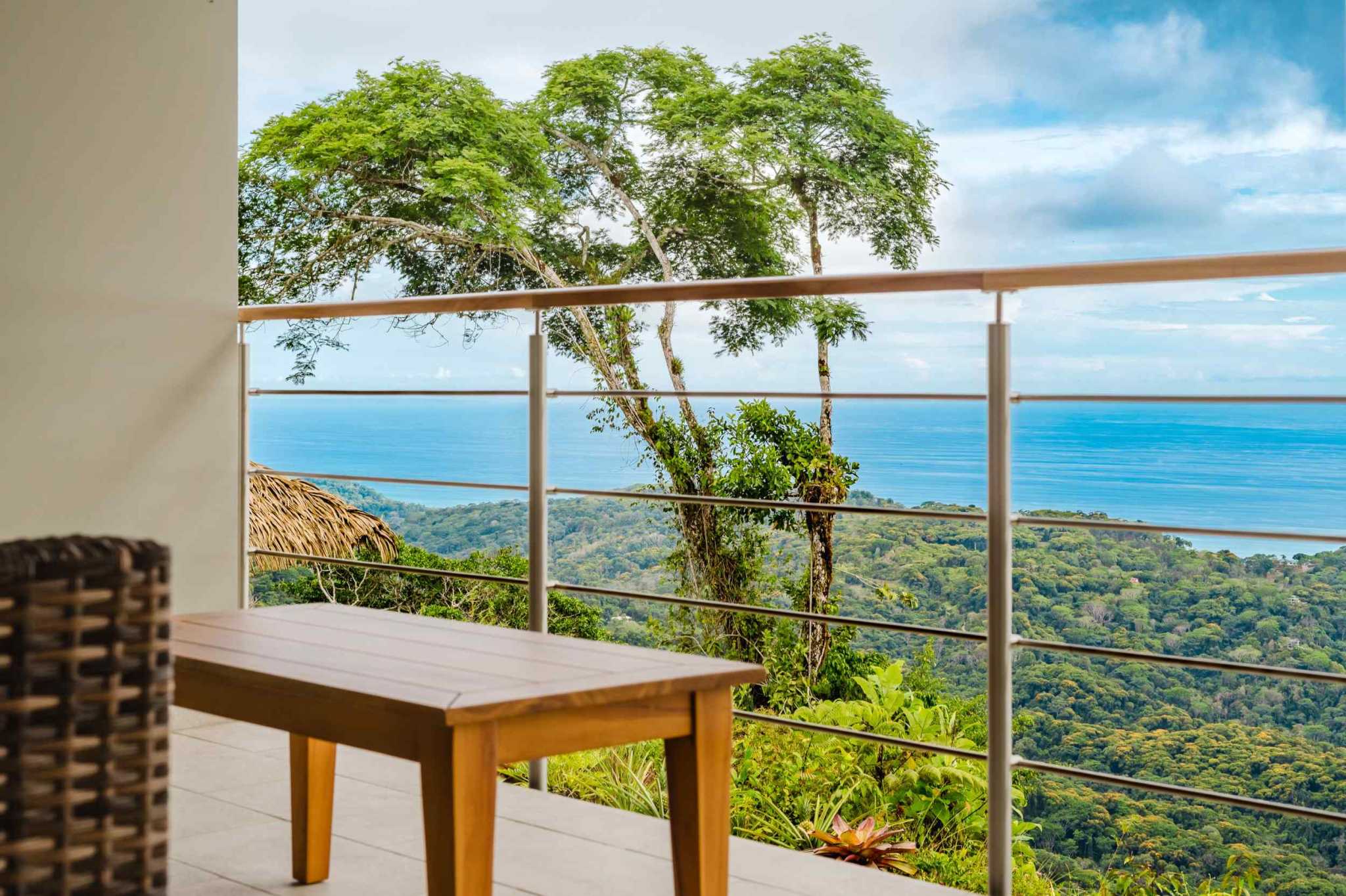 63576-15 Luxury 5-Bedroom Estate with Ocean Views & Infinity Pool in Lagunas Costa Rica