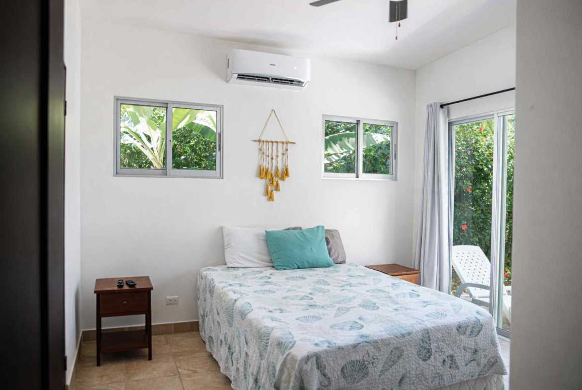 3-Bedroom Home with Pool & Walk-to-Beach, photo 23 of 24