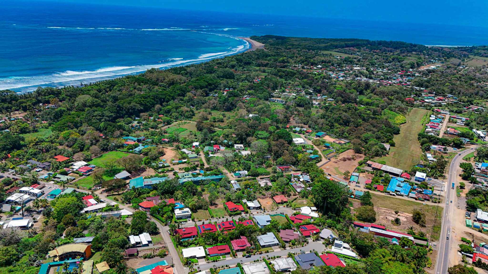 63547-10 Charming 3-Bedroom Home with Pool & Walk-to-Beach in Bahia Ballena Costa Rica
