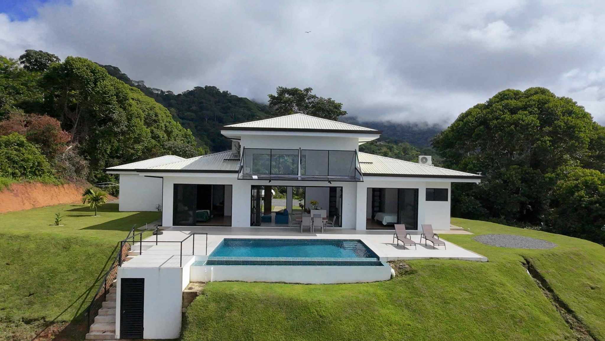 63102-47 Luxury 3-Bedroom Home with Ocean Views & Infinity Pool in Tres Rios Costa Rica