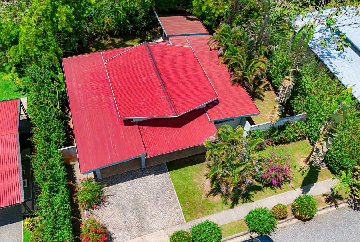 3-Bedroom Home with Pool & Walk-to-Beach, photo 8 of 24