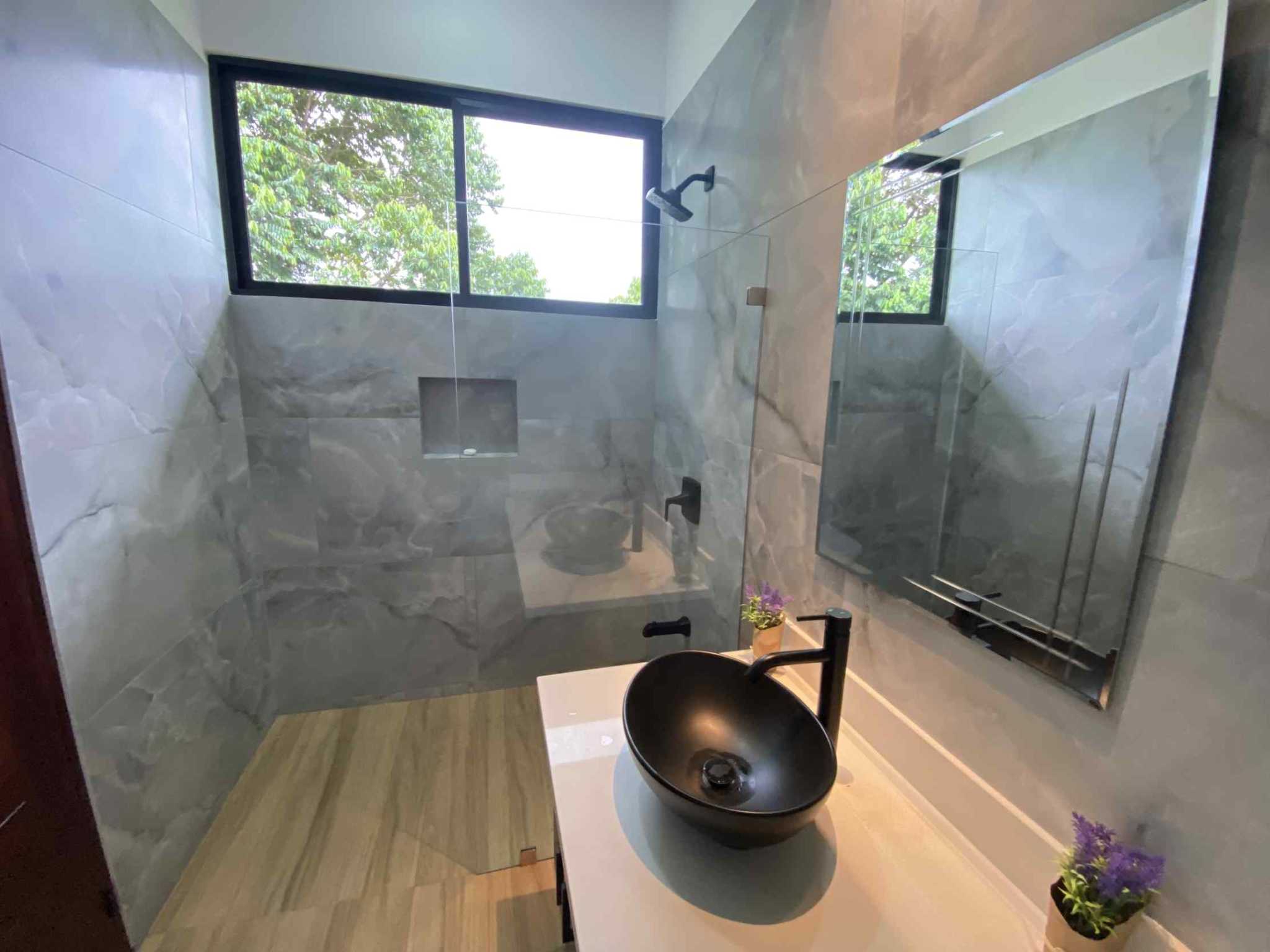 63102-40 Luxury 3-Bedroom Home with Ocean Views & Infinity Pool in Tres Rios Costa Rica