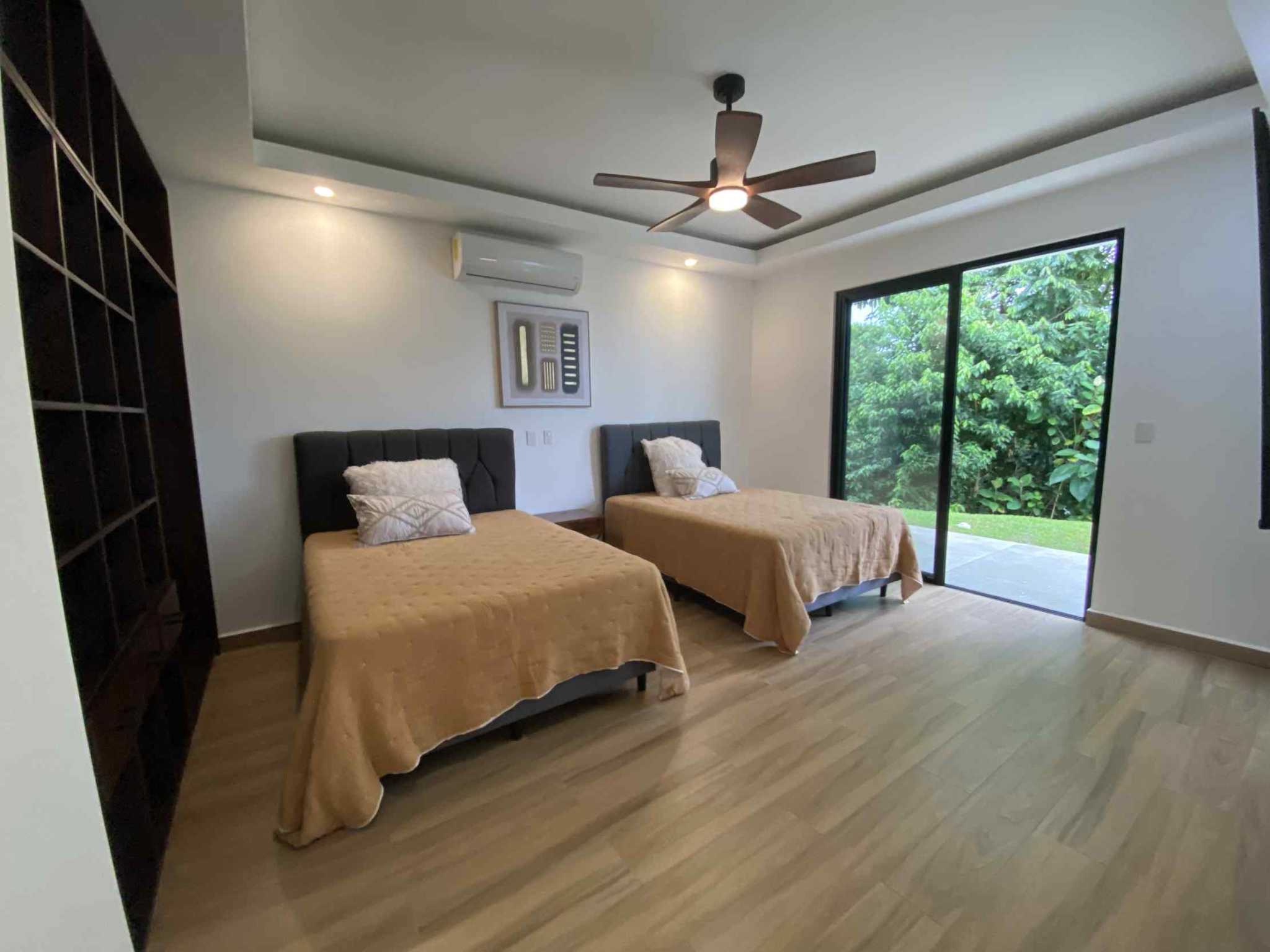 63102-37 Luxury 3-Bedroom Home with Ocean Views & Infinity Pool in Tres Rios Costa Rica