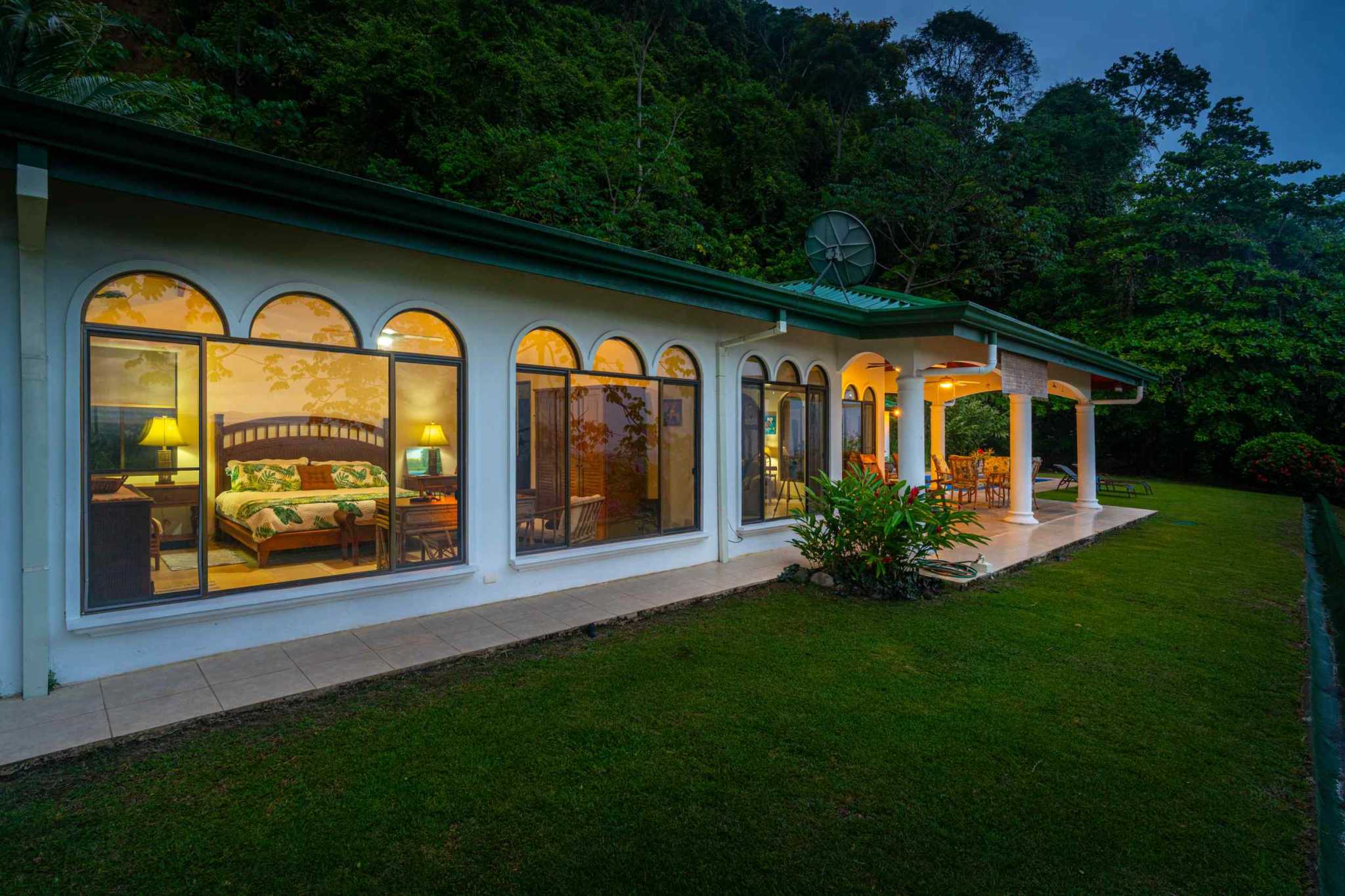 63273-35 Stunning 2-Bedroom Villa with Full Ocean Views & Pool in Tres Rios Costa Rica
