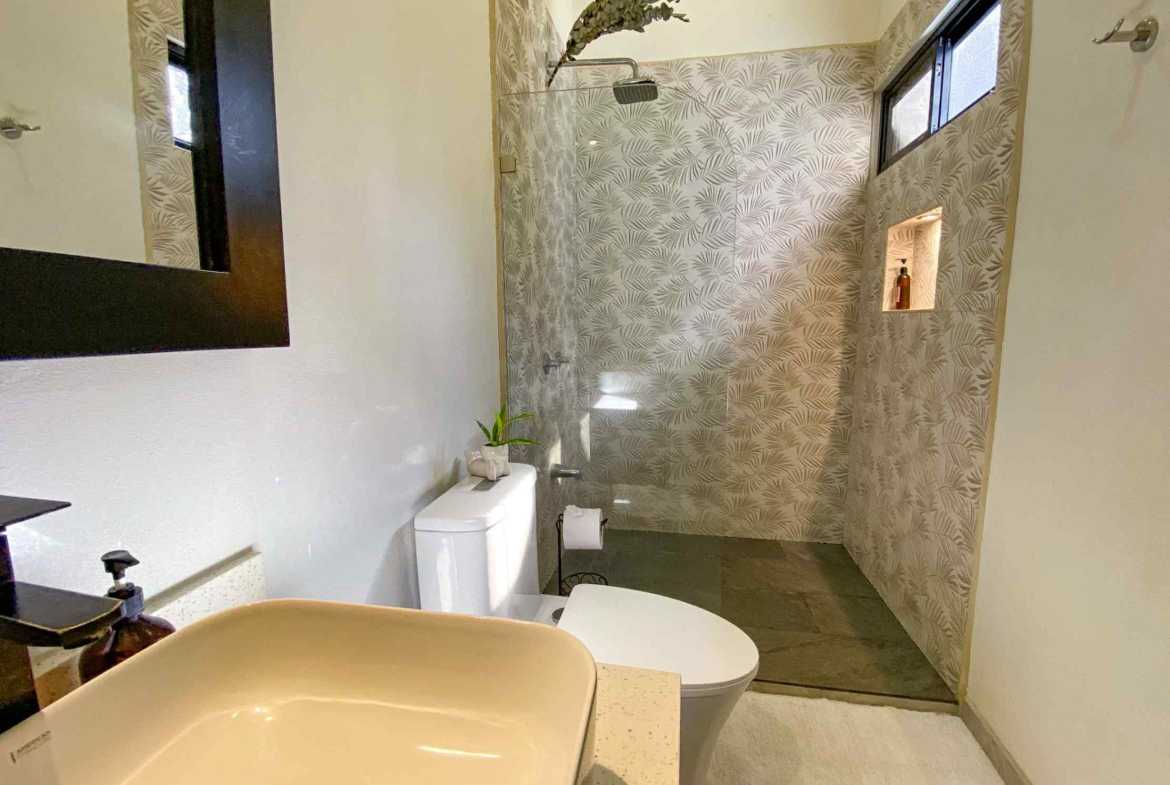 Tropical 4-Bedroom Home with Private Pool & Jungle Creek, photo 20 of 24