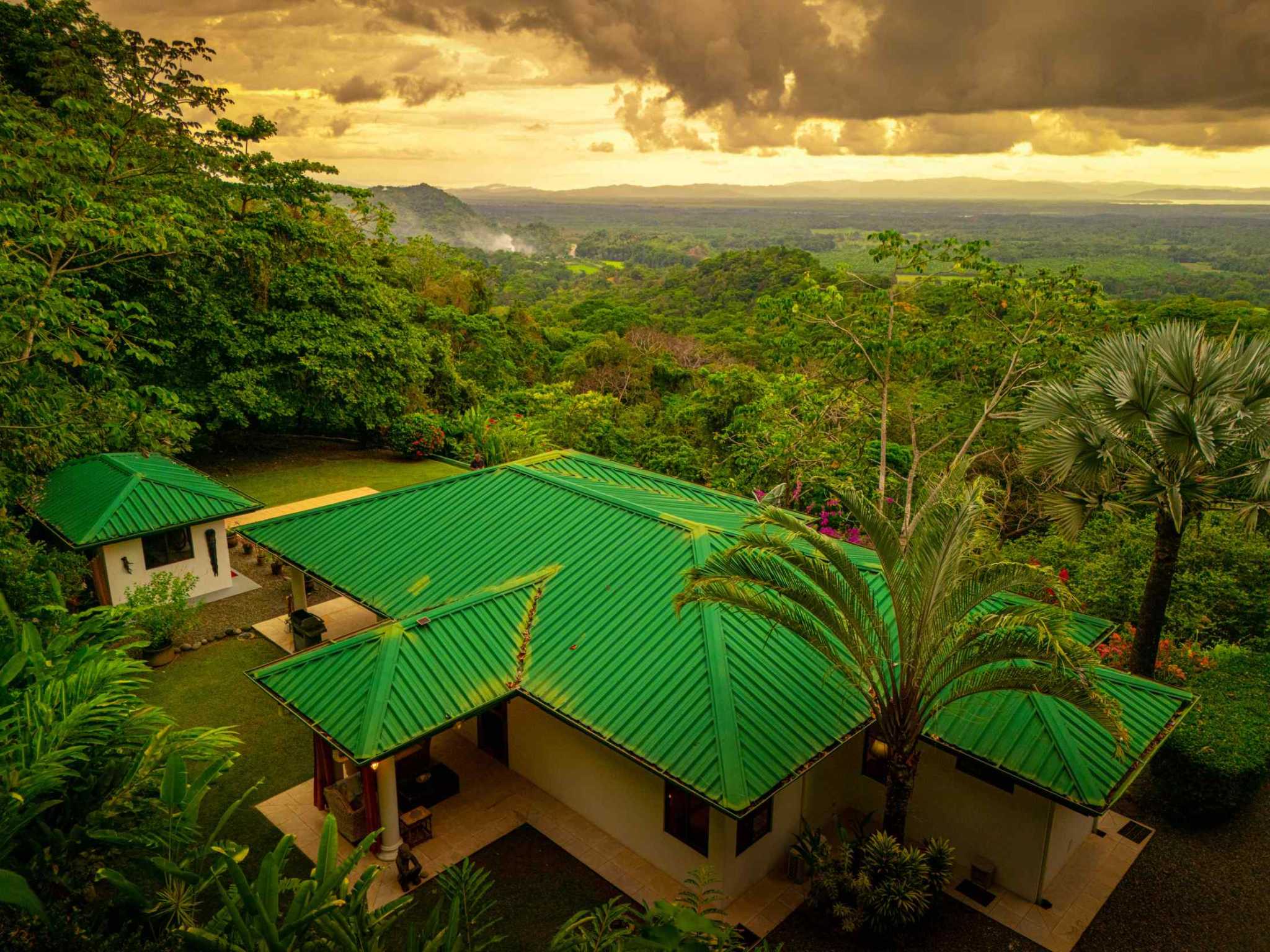 63273-5 Stunning 2-Bedroom Villa with Full Ocean Views & Pool in Tres Rios Costa Rica