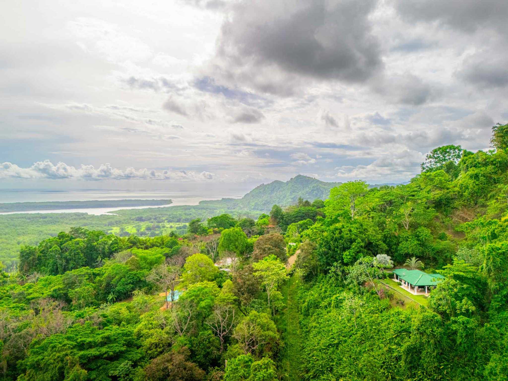 63273-2 Stunning 2-Bedroom Villa with Full Ocean Views & Pool in Tres Rios Costa Rica