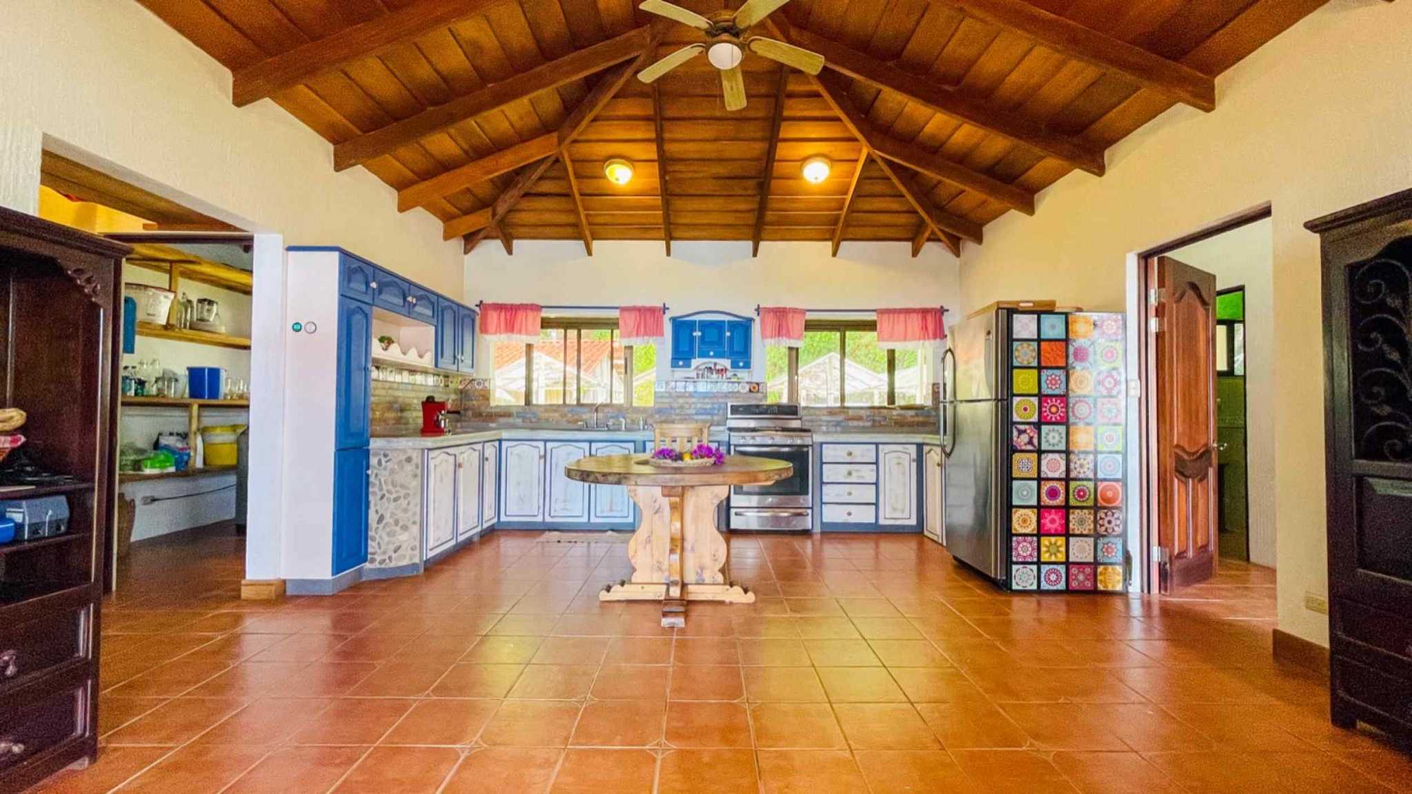 63404-24 Ocean View 4.86-Acre Home with Legal Water in Ojochal Costa Rica
