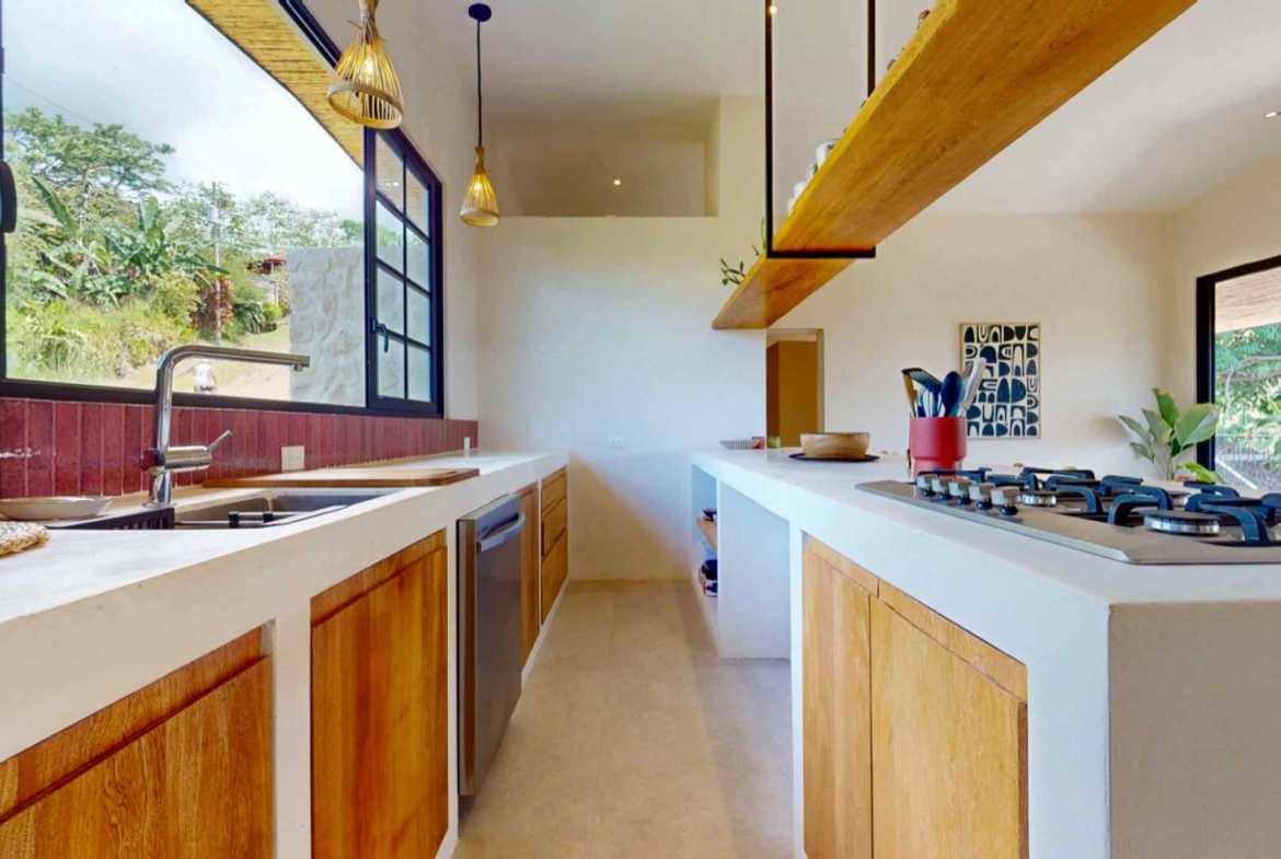 Brand-New 4-Bedroom Home with Pool, Mountain Views & 24/7 Security, photo 21 of 24