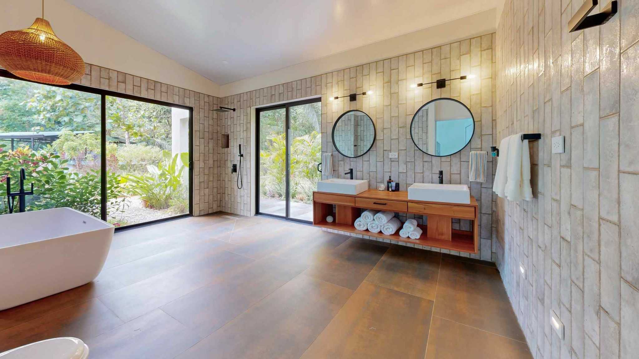 Stunning 3-Bedroom Modern Home with Creek & Mountain Views in Dominical Costa Rica