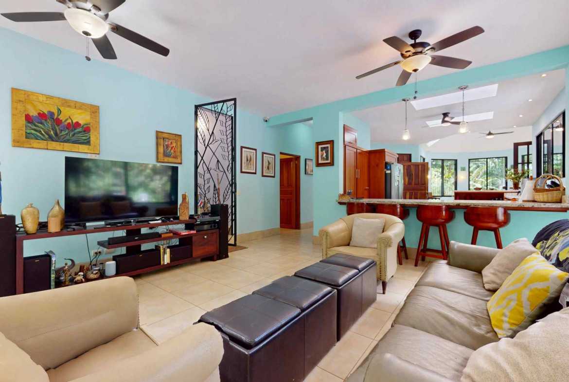 3-Bedroom Jungle Retreat with Private Waterfall, photo 17 of 24
