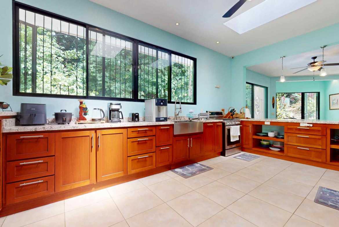 3-Bedroom Jungle Retreat with Private Waterfall, photo 14 of 24