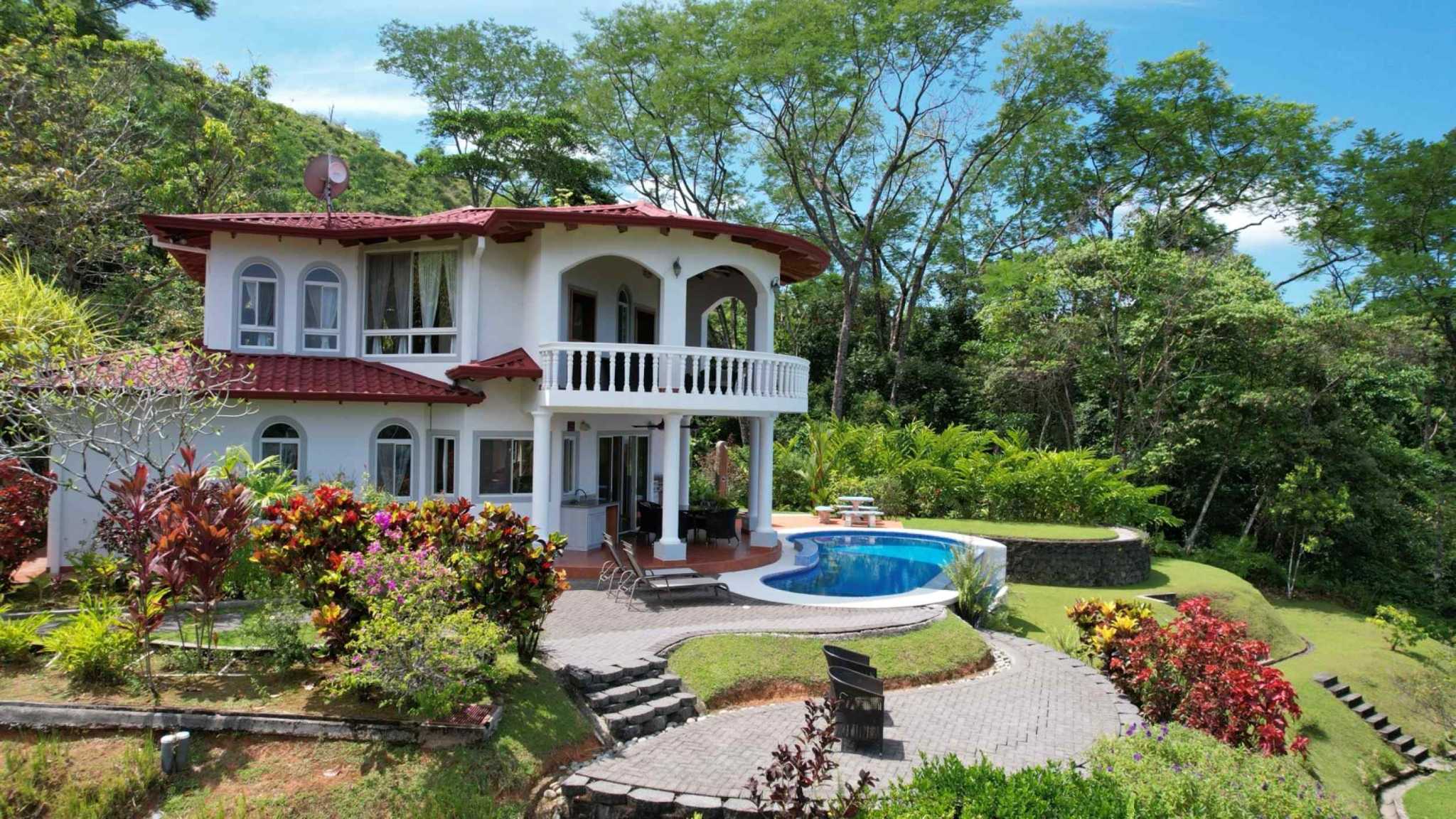 63069-35 Exceptional 4-Bedroom Estate with Ocean & Mountain Views & Pool in Ojochal Costa Rica