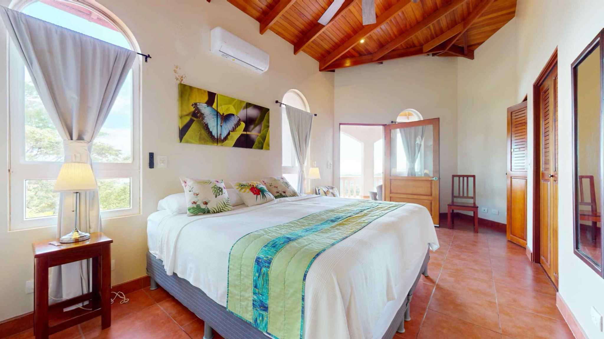 63069-25 Exceptional 4-Bedroom Estate with Ocean & Mountain Views & Pool in Ojochal Costa Rica
