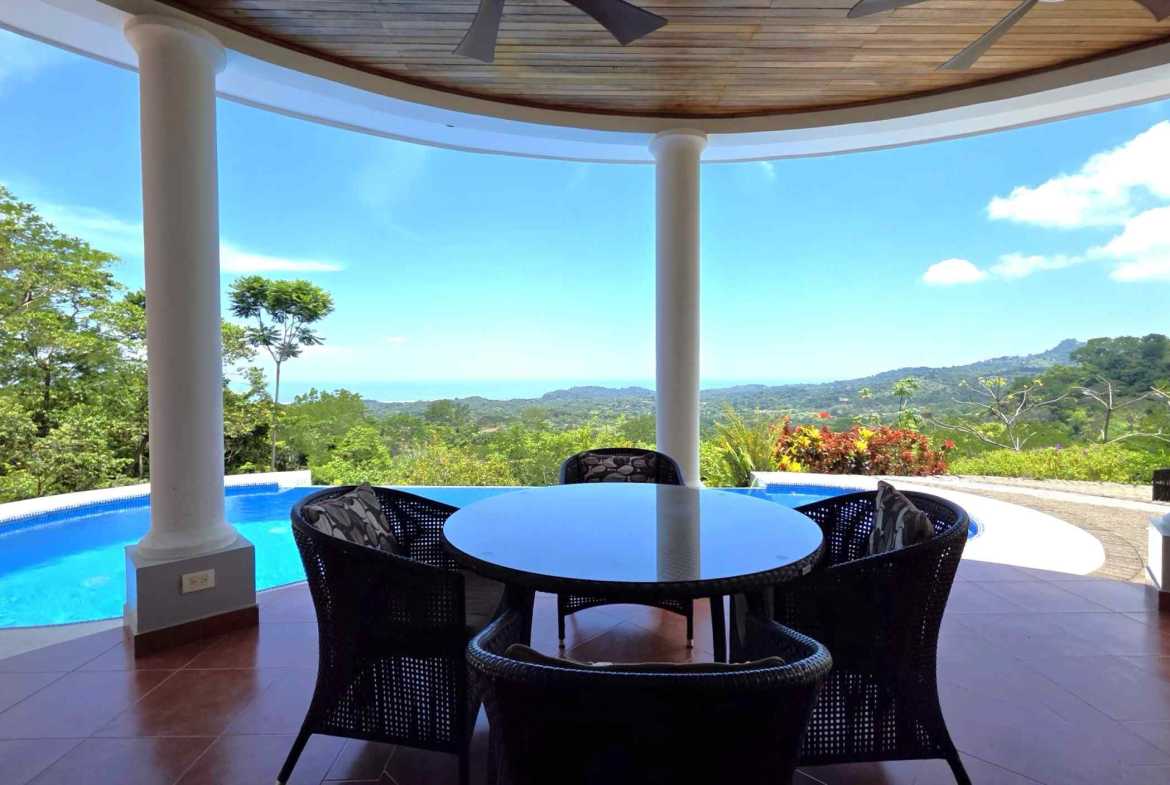4-Bedroom Estate with Ocean & Mountain Views & Pool, photo 10 of 24