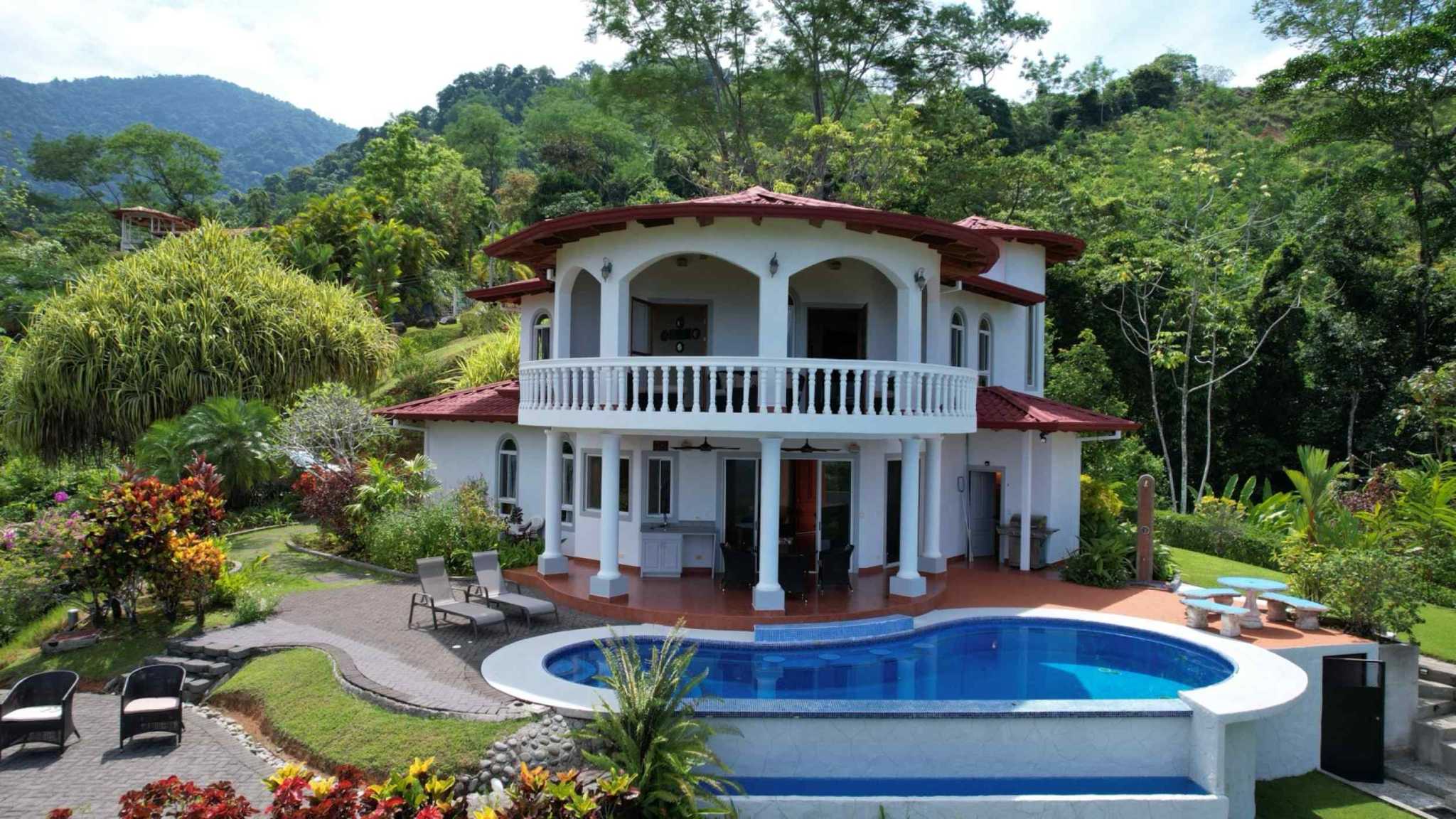 63069-1 Exceptional 4-Bedroom Estate with Ocean & Mountain Views & Pool in Ojochal Costa Rica